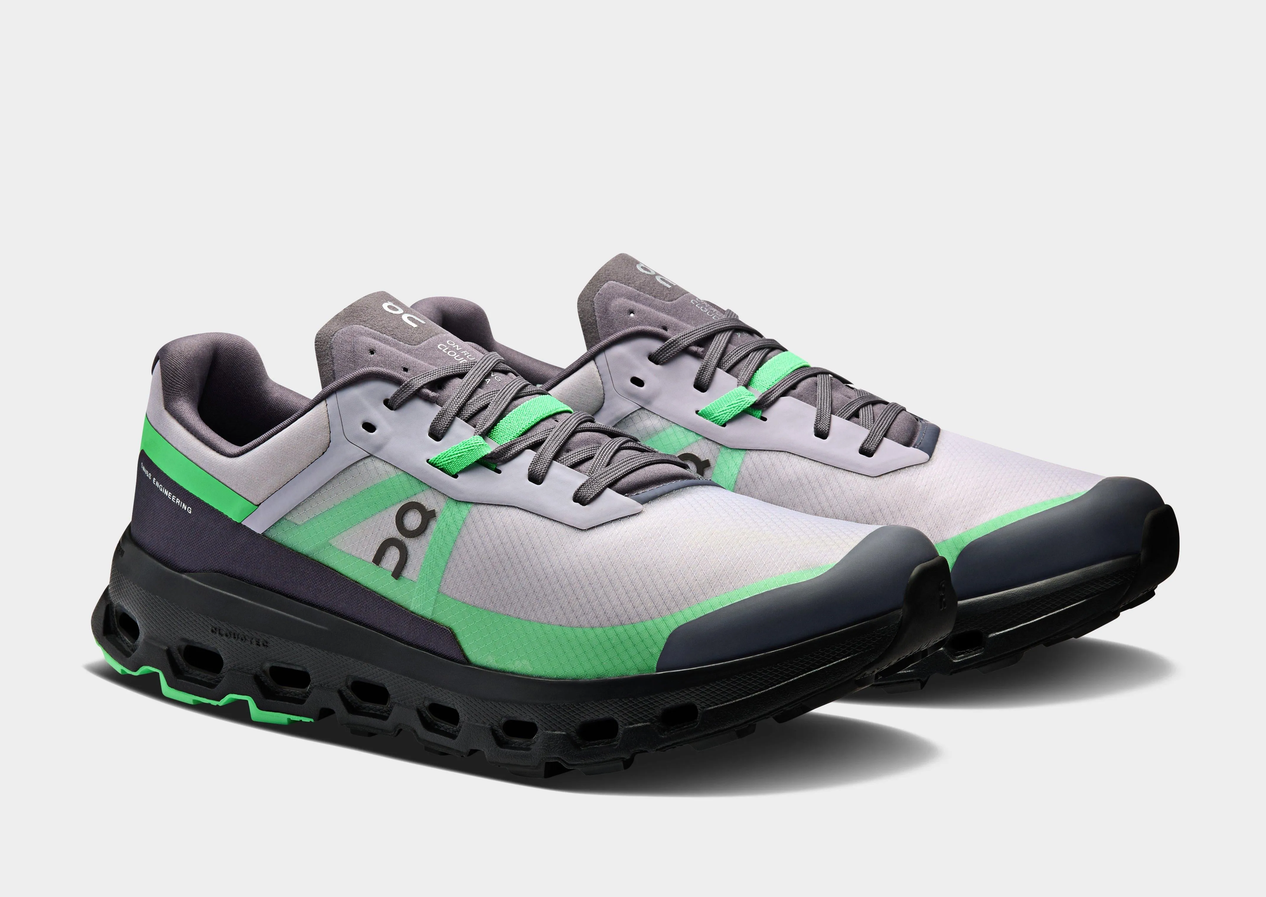 Cloudvista 2 running in cold tracks shoes