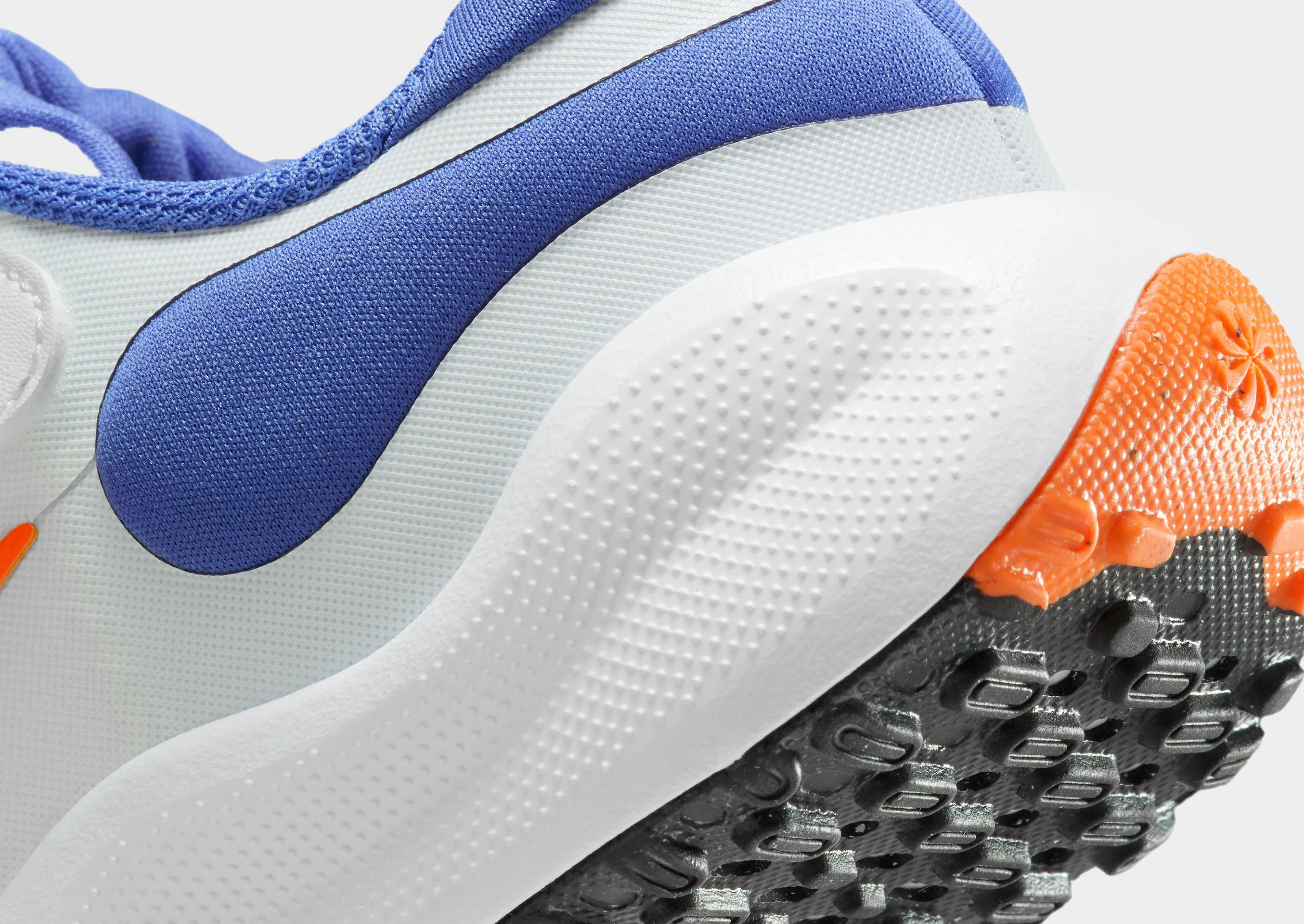 Revolution 7 Children's Street cushioning