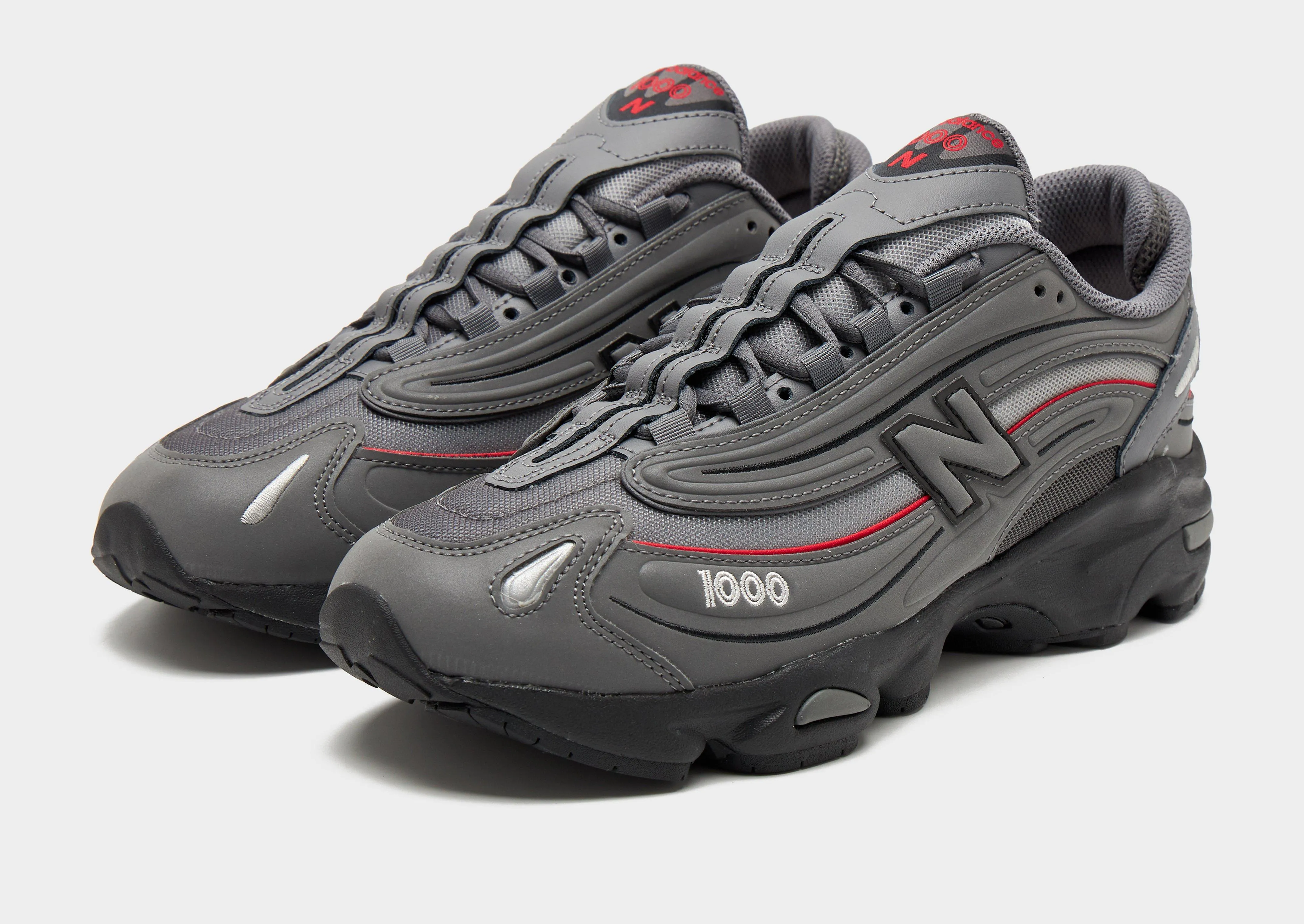 1000 Lace Up Style surfing shoes