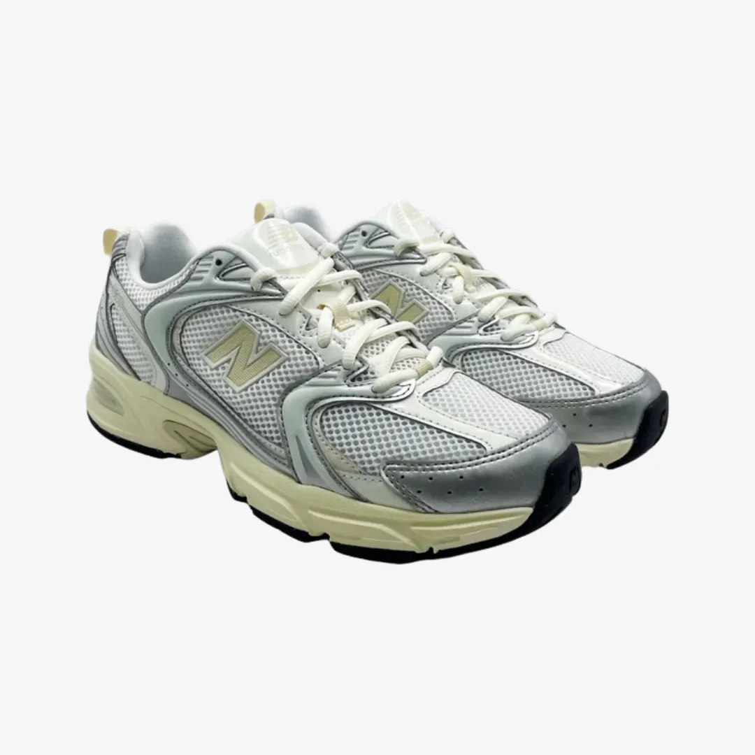 Hiking Gear Average womens new balance 530 (silver metallic)