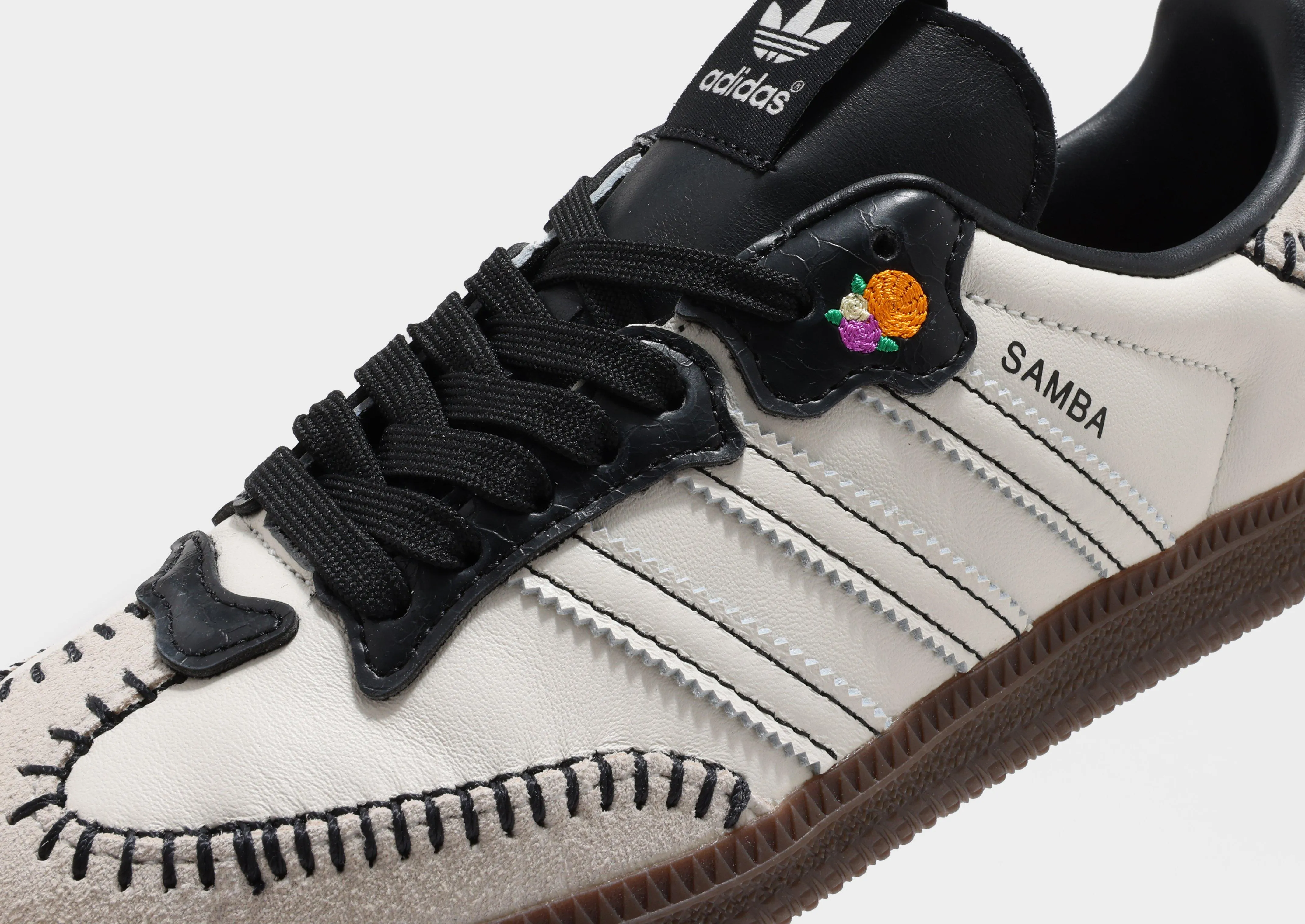 Celebrate Walk Travel Light Samba OG Women's