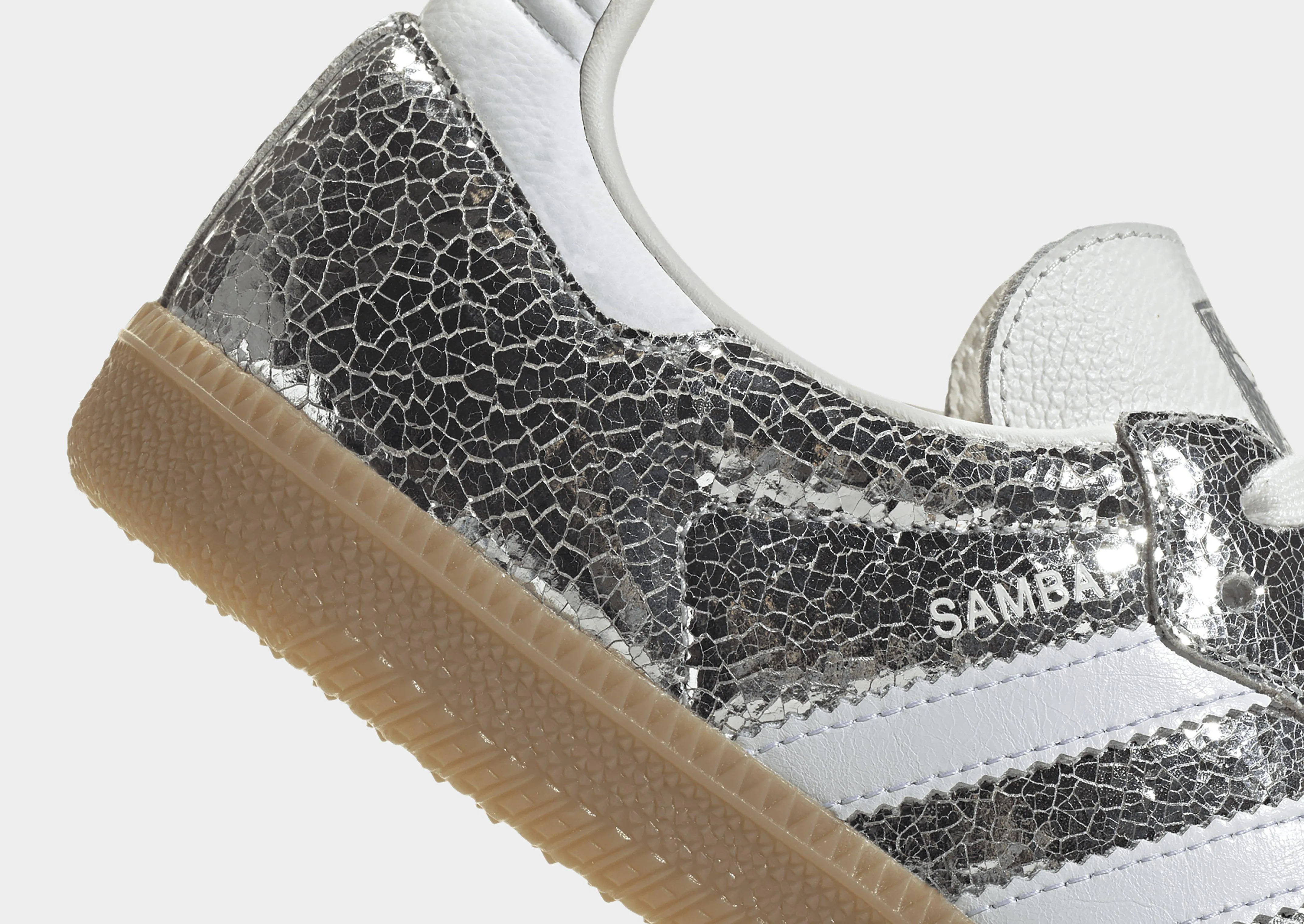 Samba OG Women's Comfortable Fashion Urban Trek