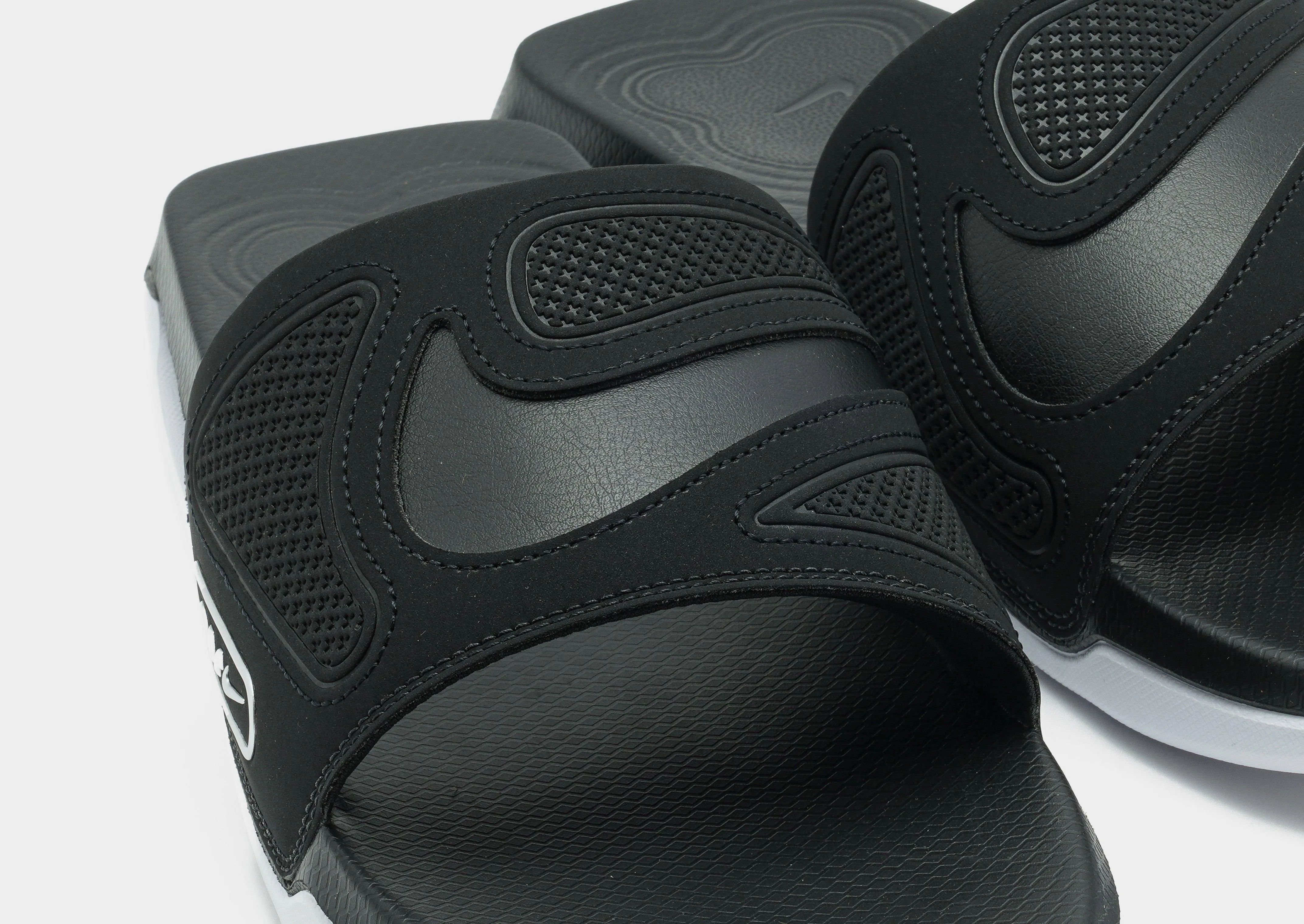 Cross Motion Air Max Cirro Slides