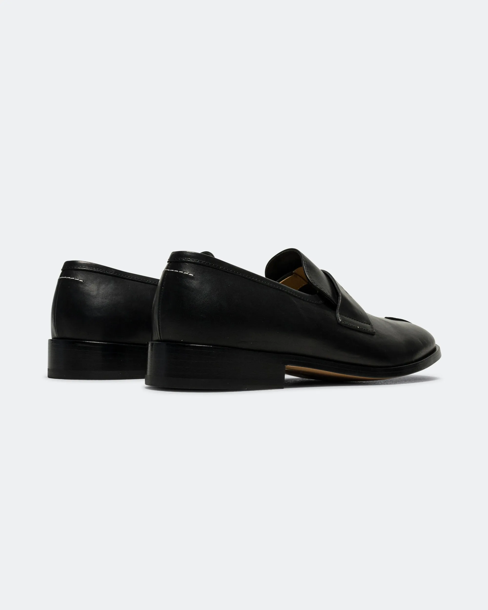 Shiny Leather Mocassin - Black Petite Fit Action Ready