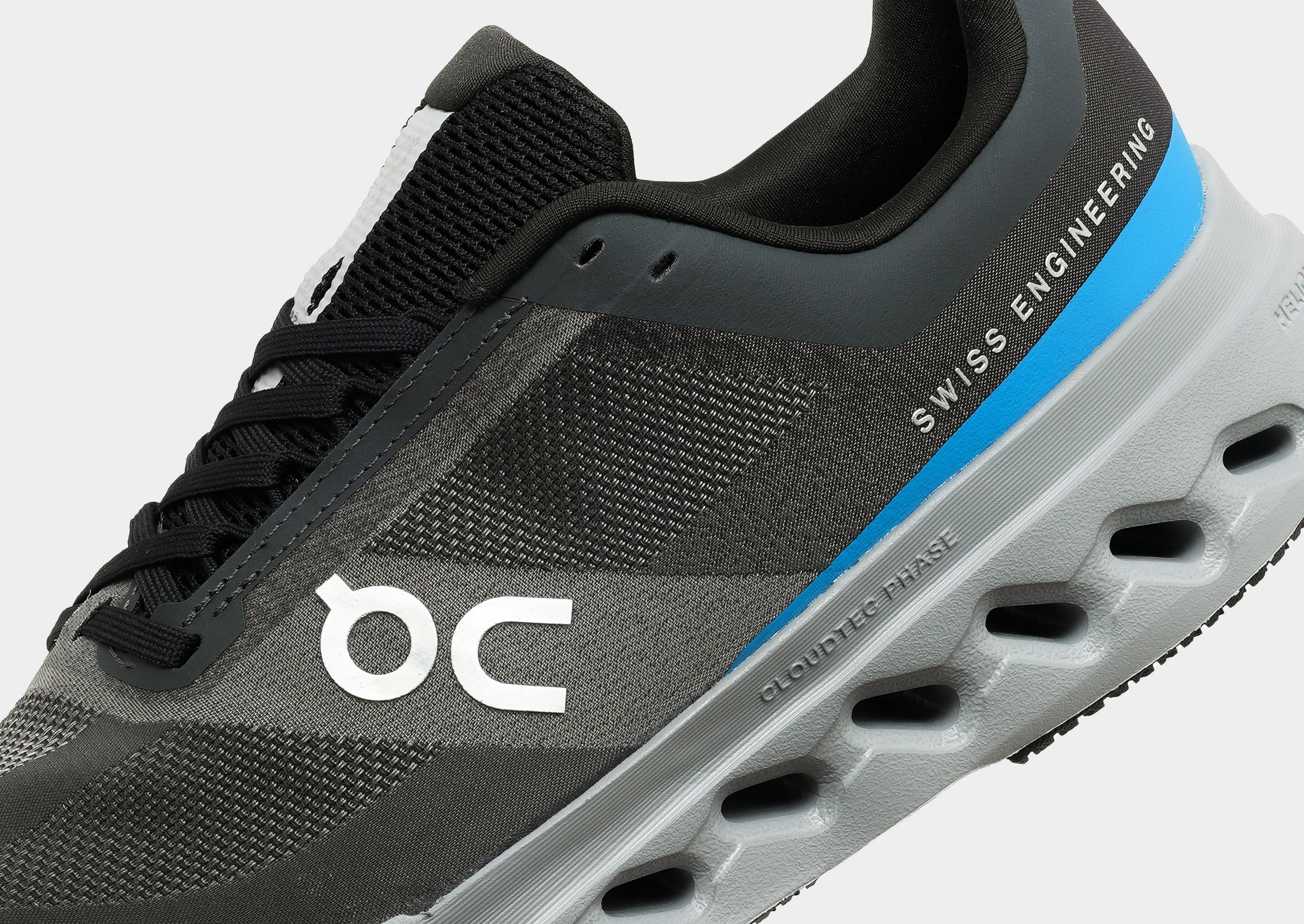 Cloudsurfer Next running in a reservoir area shoes mud running footwear