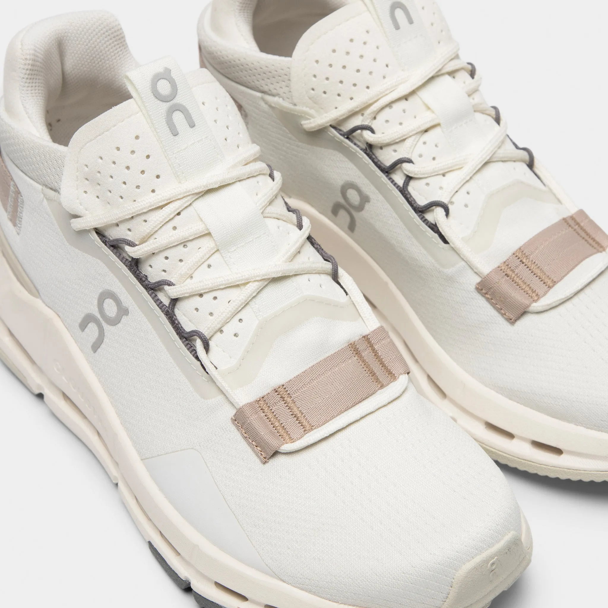 Neutral Colors On Women's Cloudnova 2 Ice / Sand