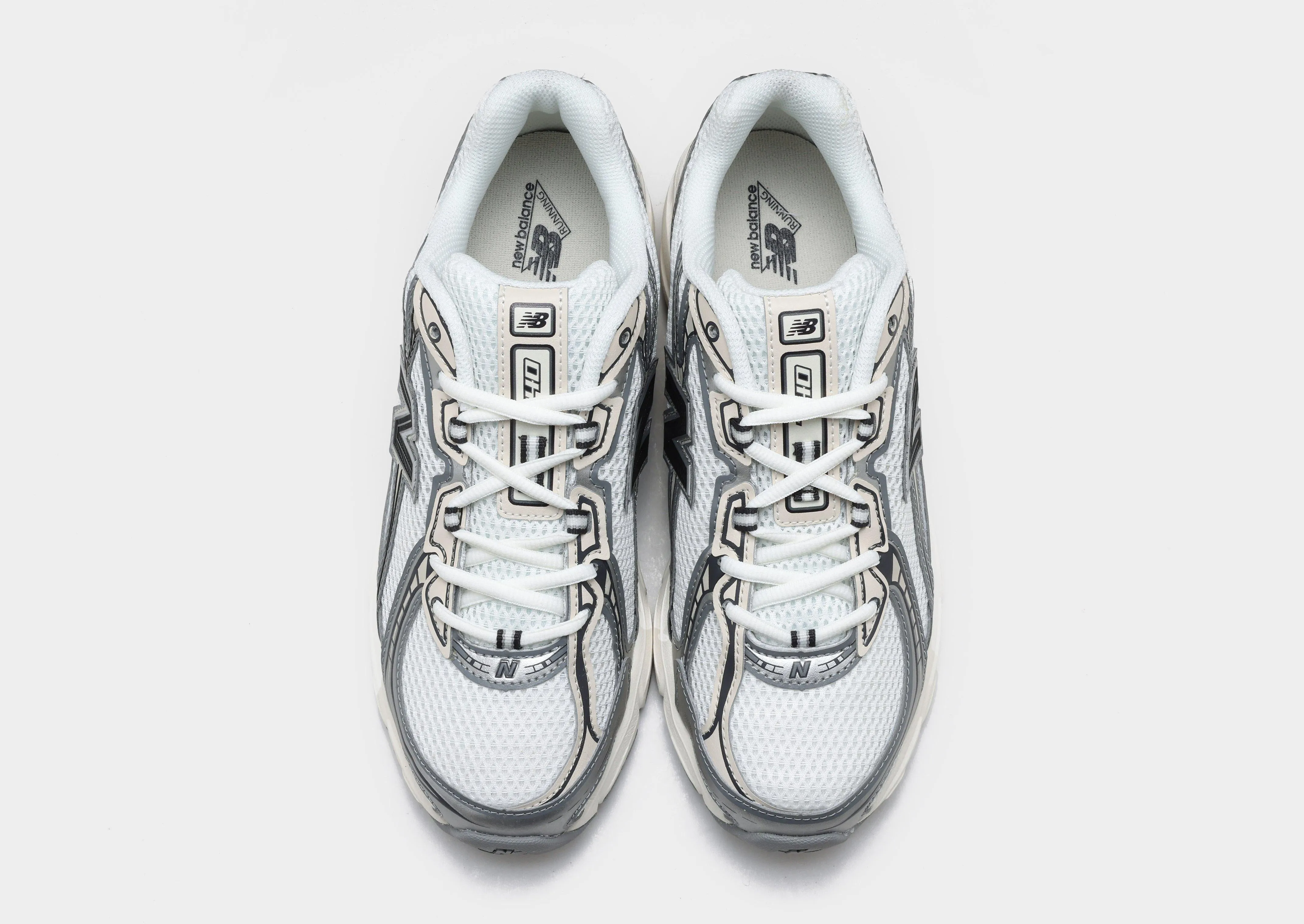 740 Recycled materials athlete - endorsed
