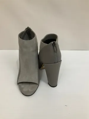 Dress Shoes Shoes Heels Block By Vince In Grey, Size: 7