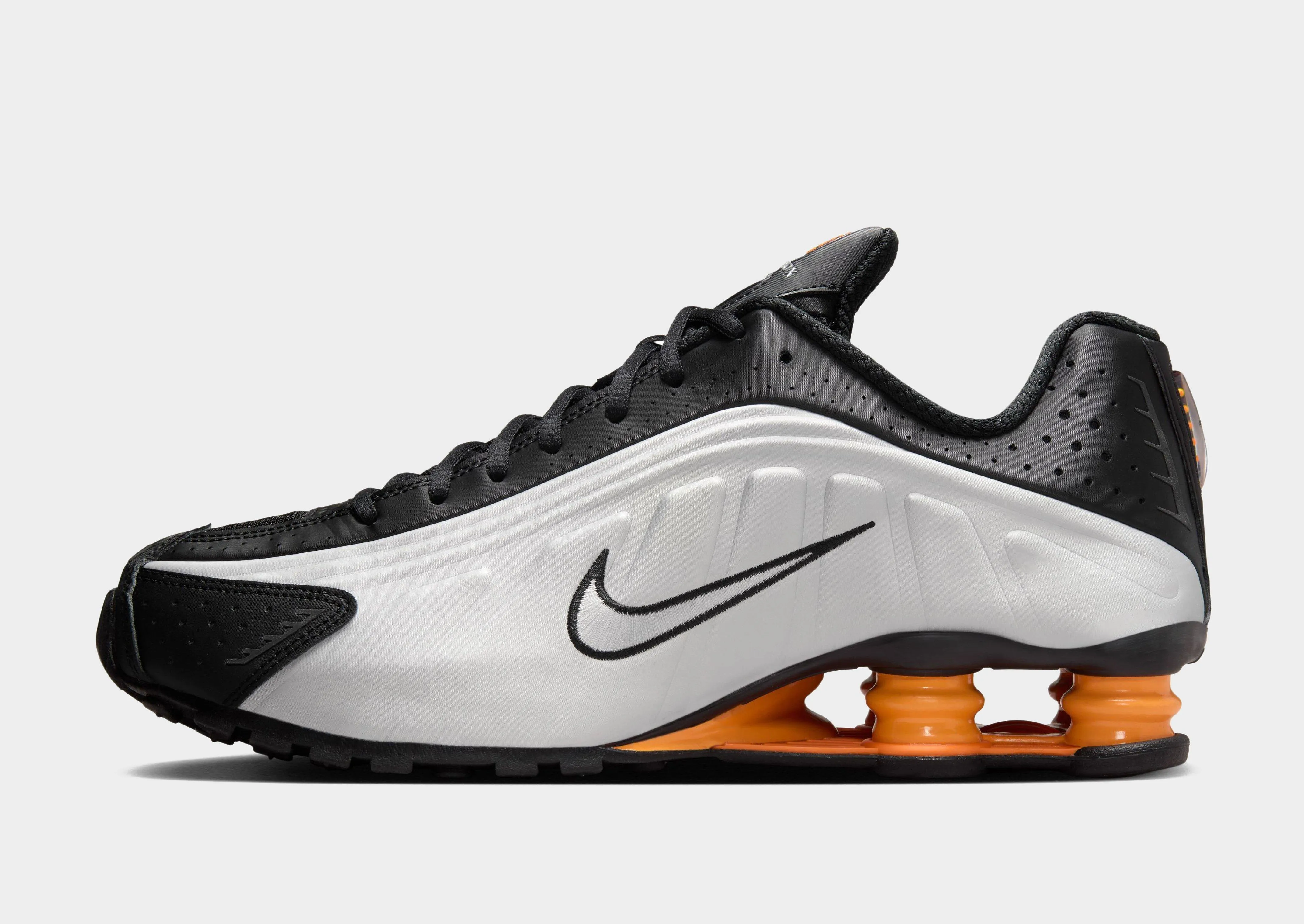 Shox R4 Minimalist Ride Waffle Traction Outsole