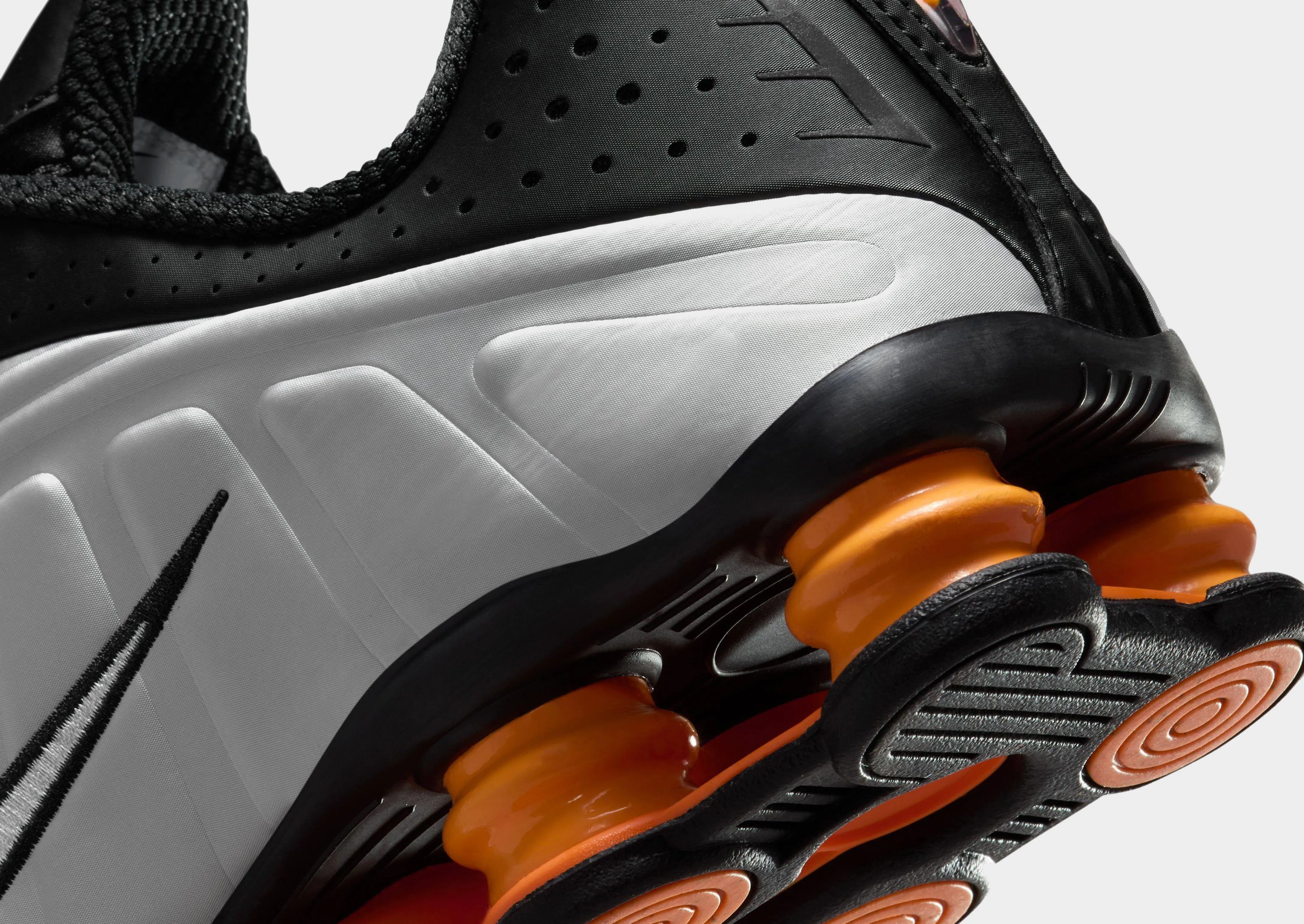 Recovery Walk Shox R4