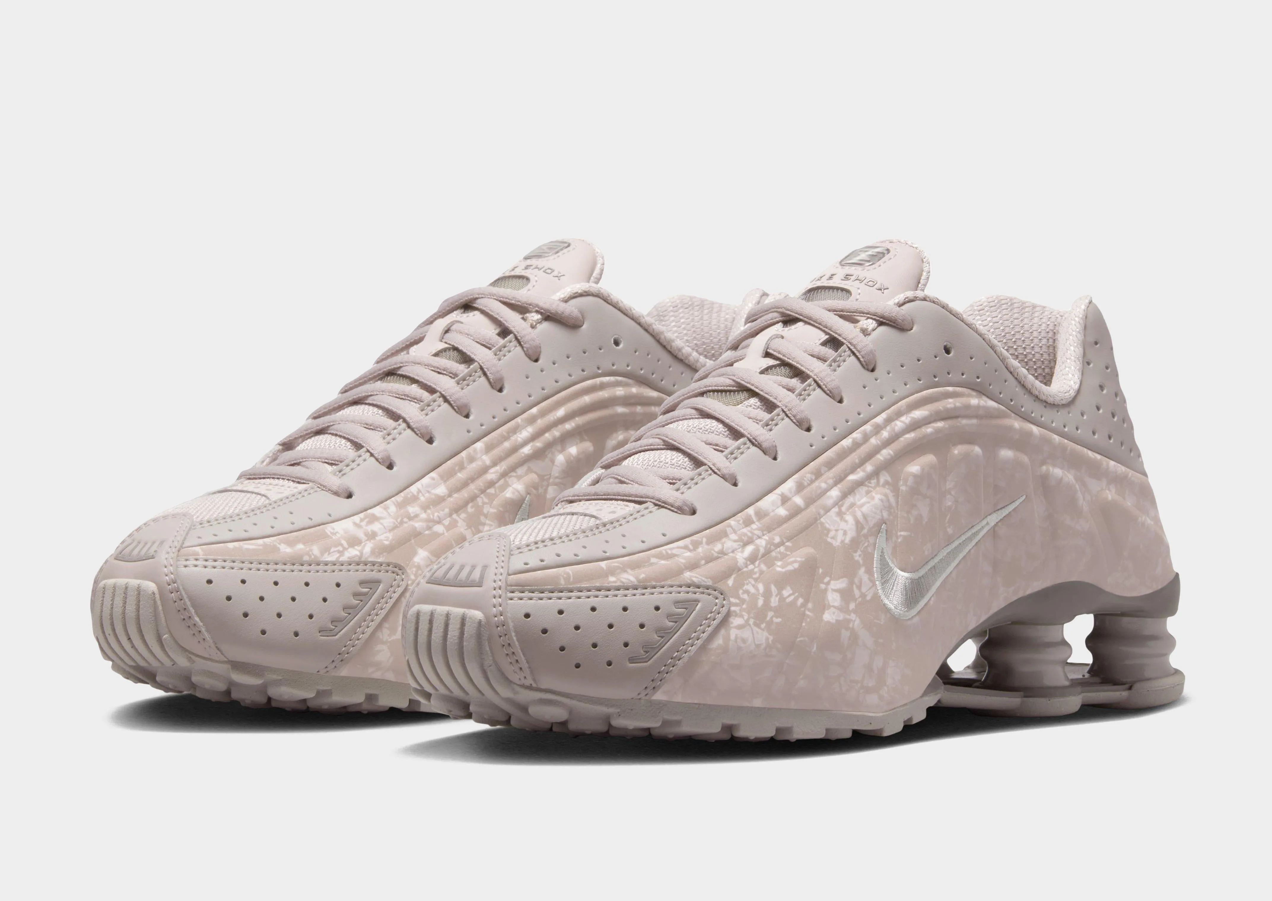 Shox R4 Women's Trail Walk