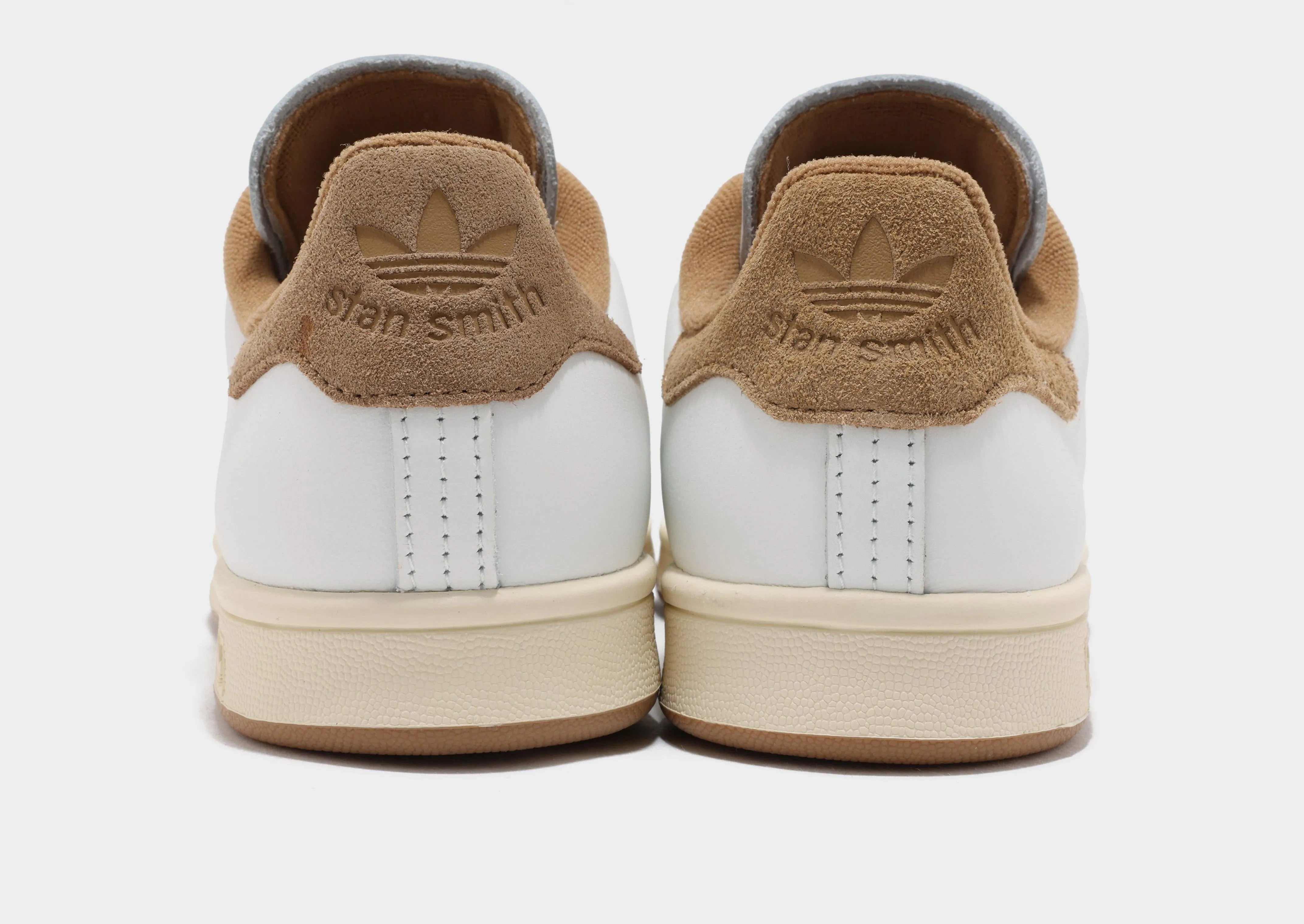 Dynamic Grip Chic Outfit Stan Smith