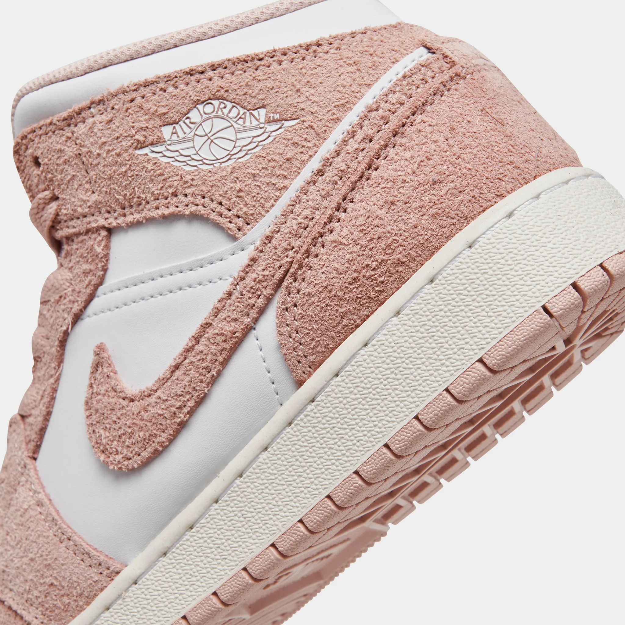 Outdoor Ready Slip On Style Jordan 1 Mid SE GS White / Legend Pink - Sail