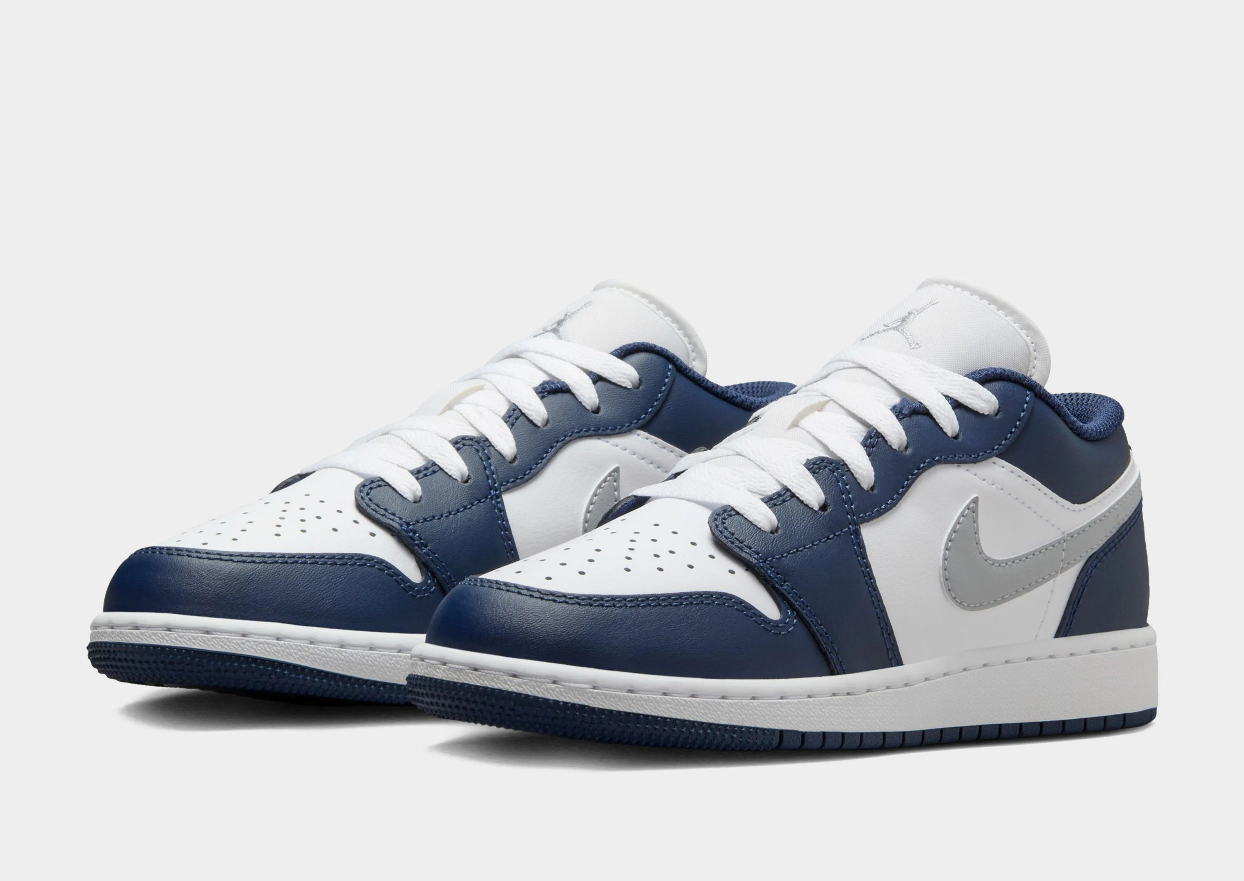 Air 1 Low Junior's Torsion Stability System