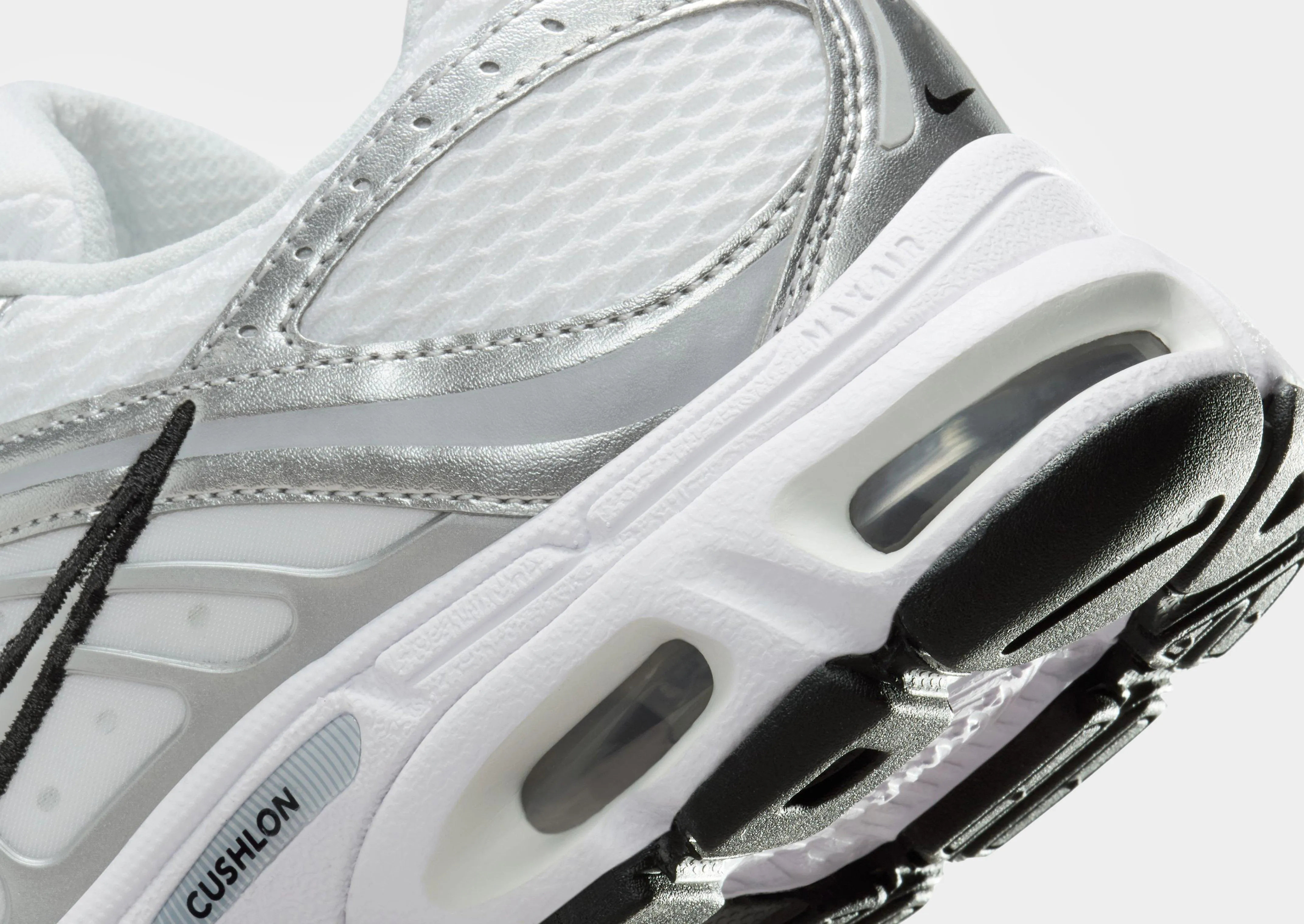 Smooth Base Sneakers Air Max Moto 2K Women's