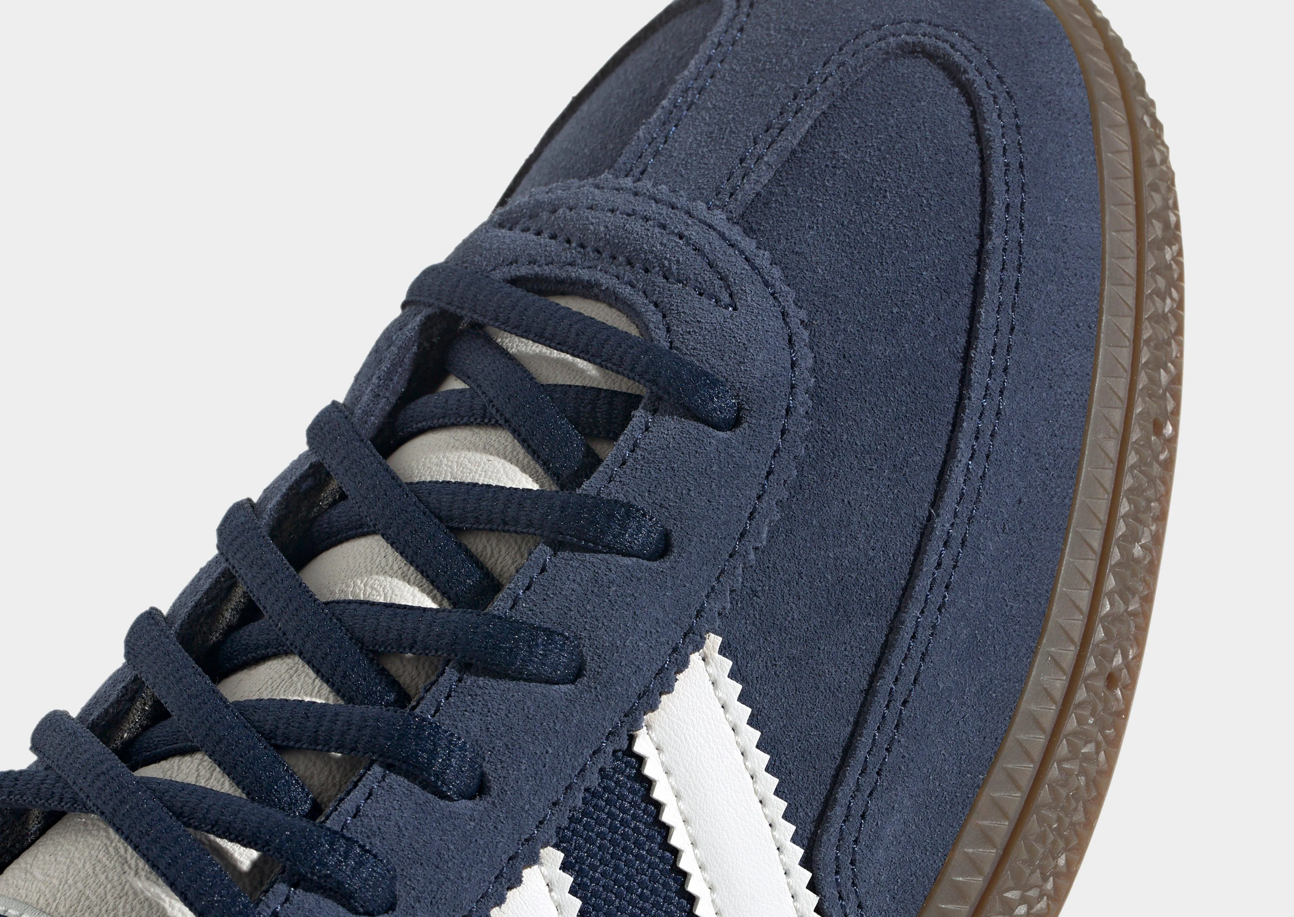 Handball Spezial Sporty Look