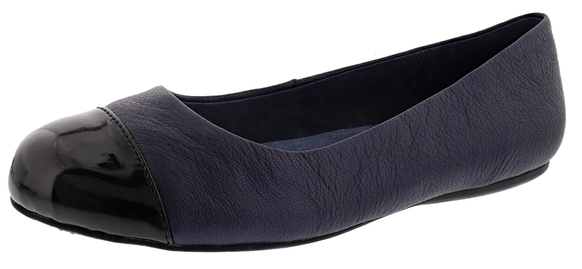 Functional Form Softwalk Women's Napa Medium Width Slip On Ballerina Flats