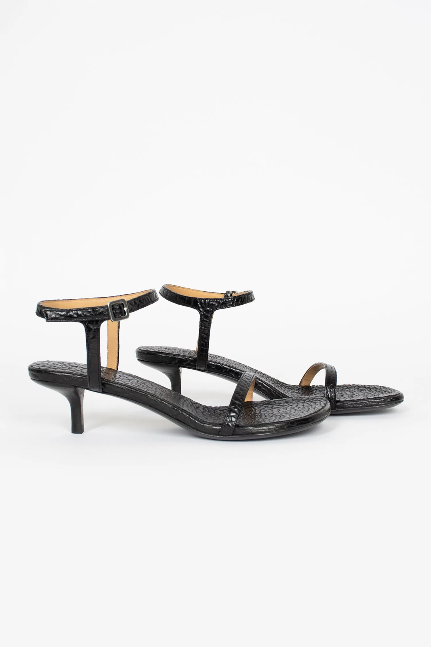 Seamless Comfort Night Travel Sottiletta Heeled Sandal Black