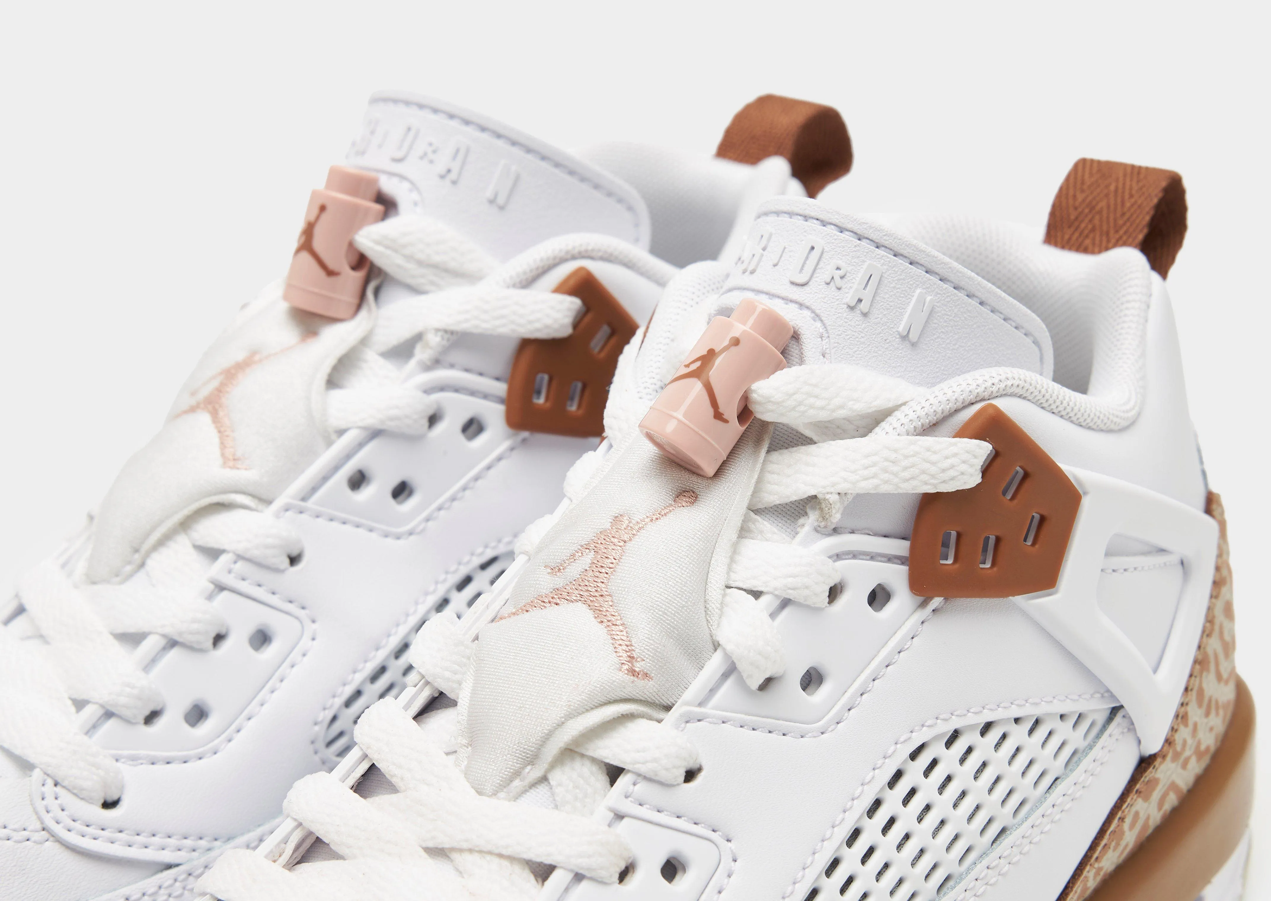 Shock Diffusion Airy Feel Spizike Low Junior's