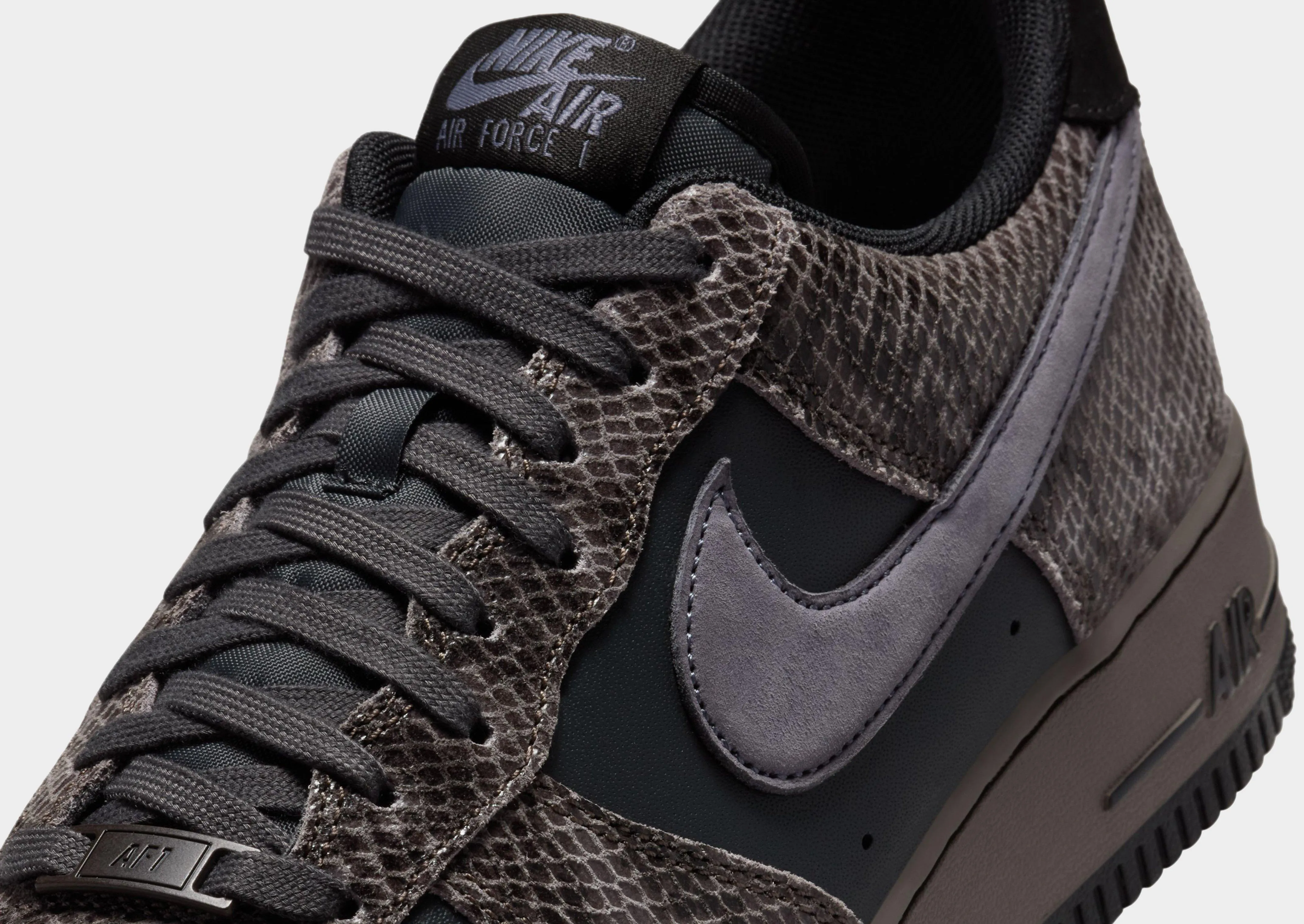 Compact Build Air Force 1 '07 LV8