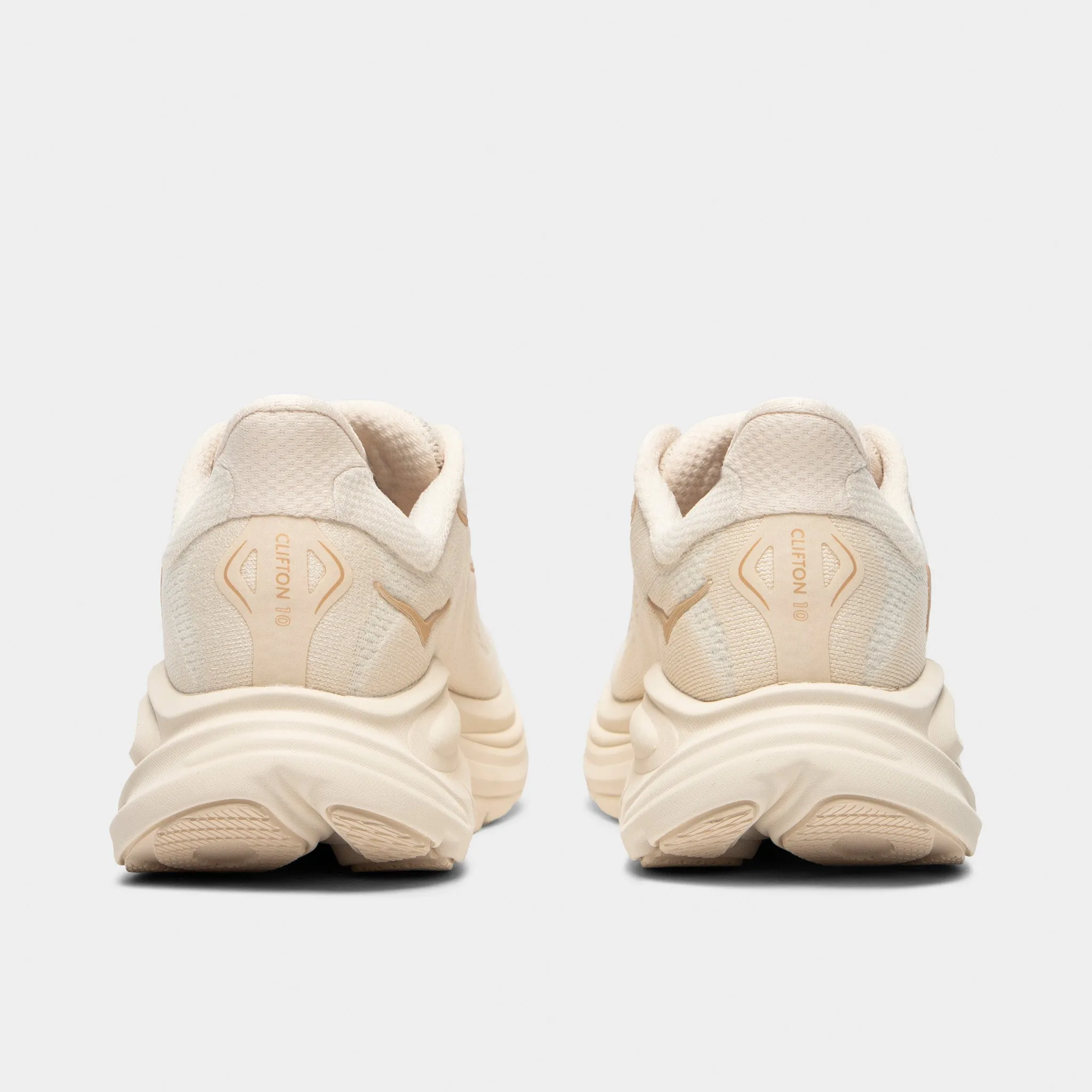 Warmup Session Hoka Women's Clifton 10 Vanilla / Birch