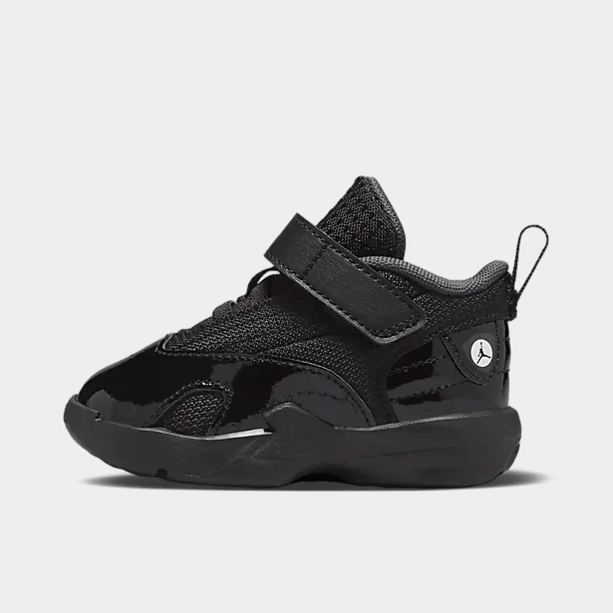 Jordan Max Aura 6 TD Black / Black Adjustable