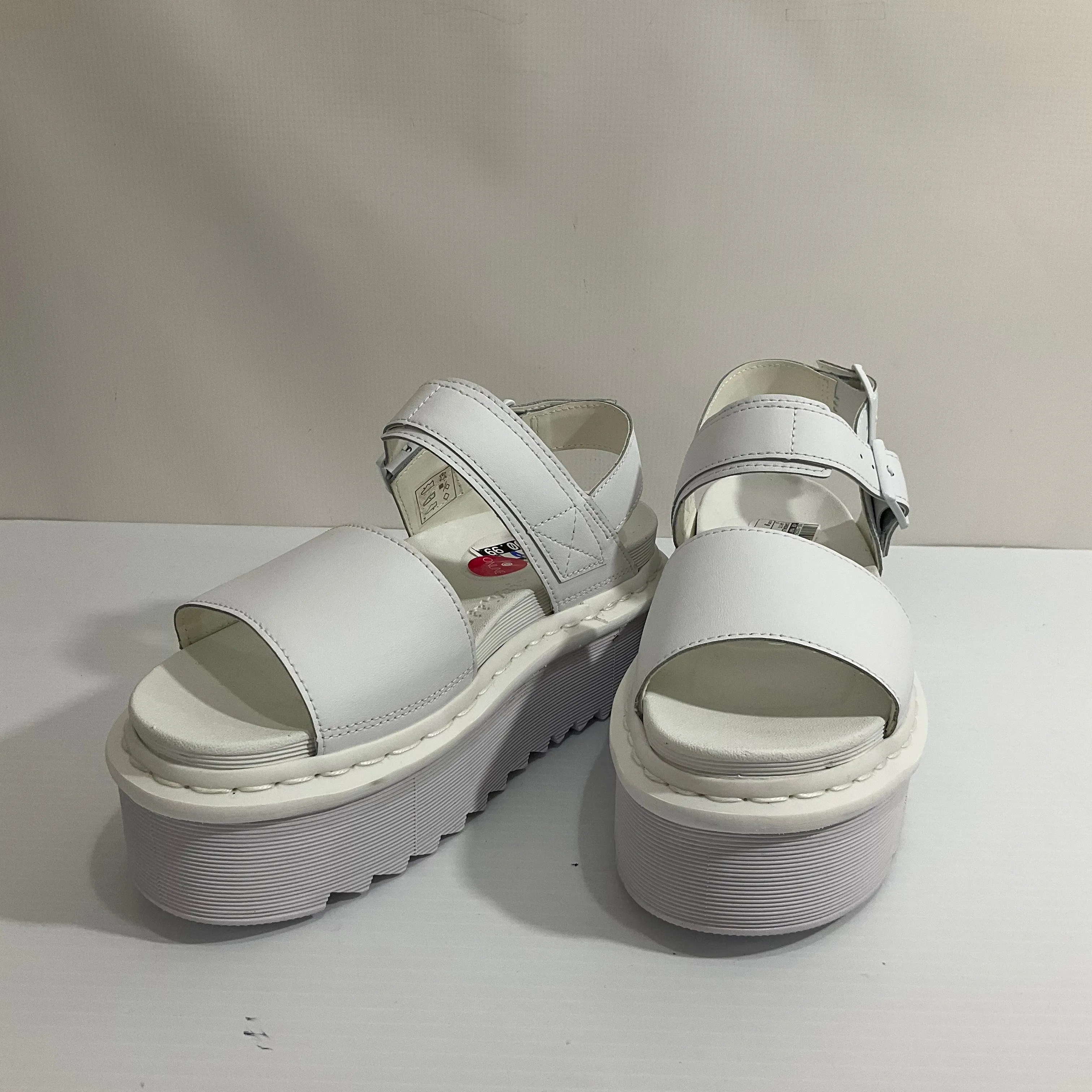 enjoyable Sandals Heels Platform By Dr Martens In White, Size: 9