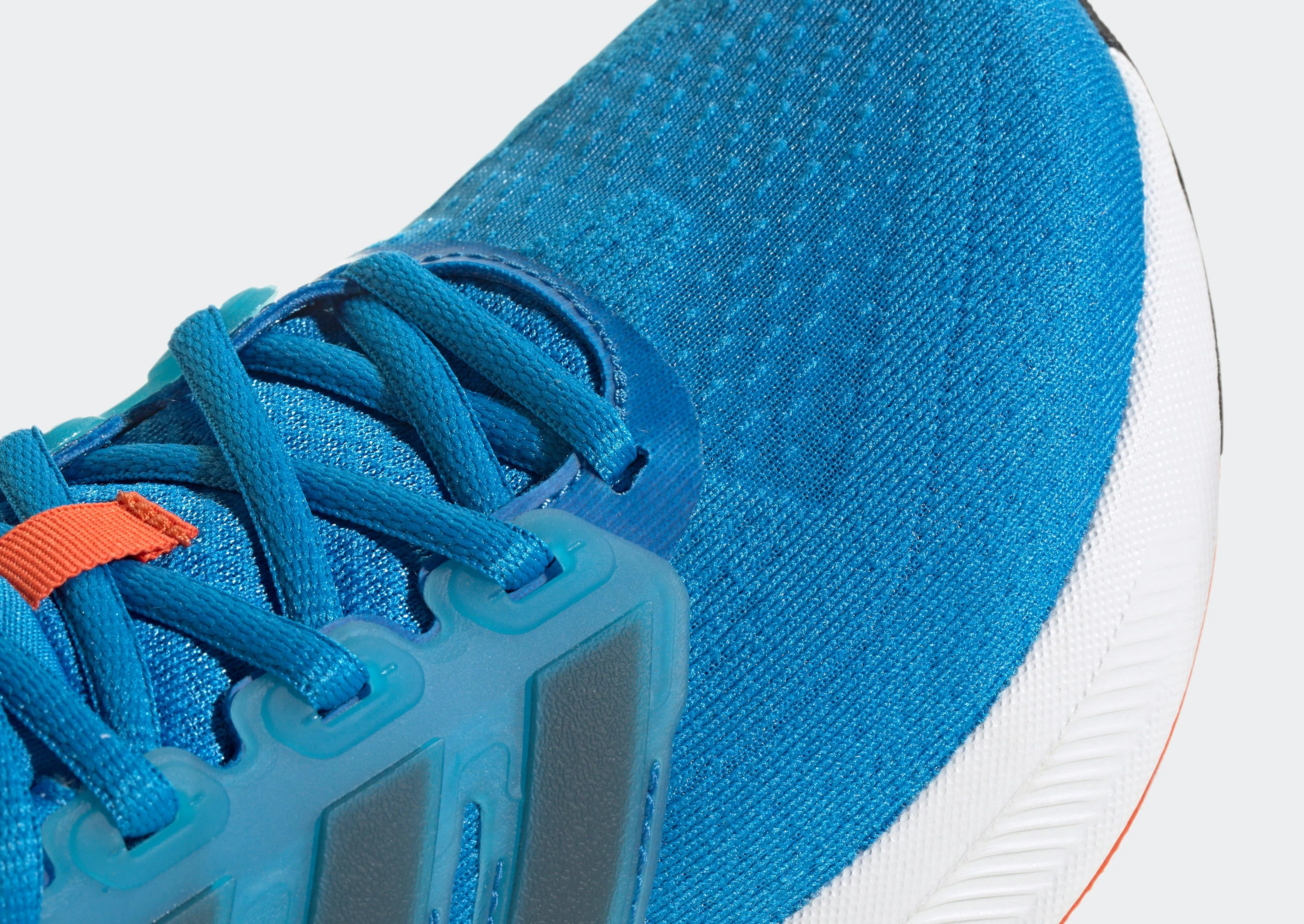 Ultrarun 5 Junior's on the road