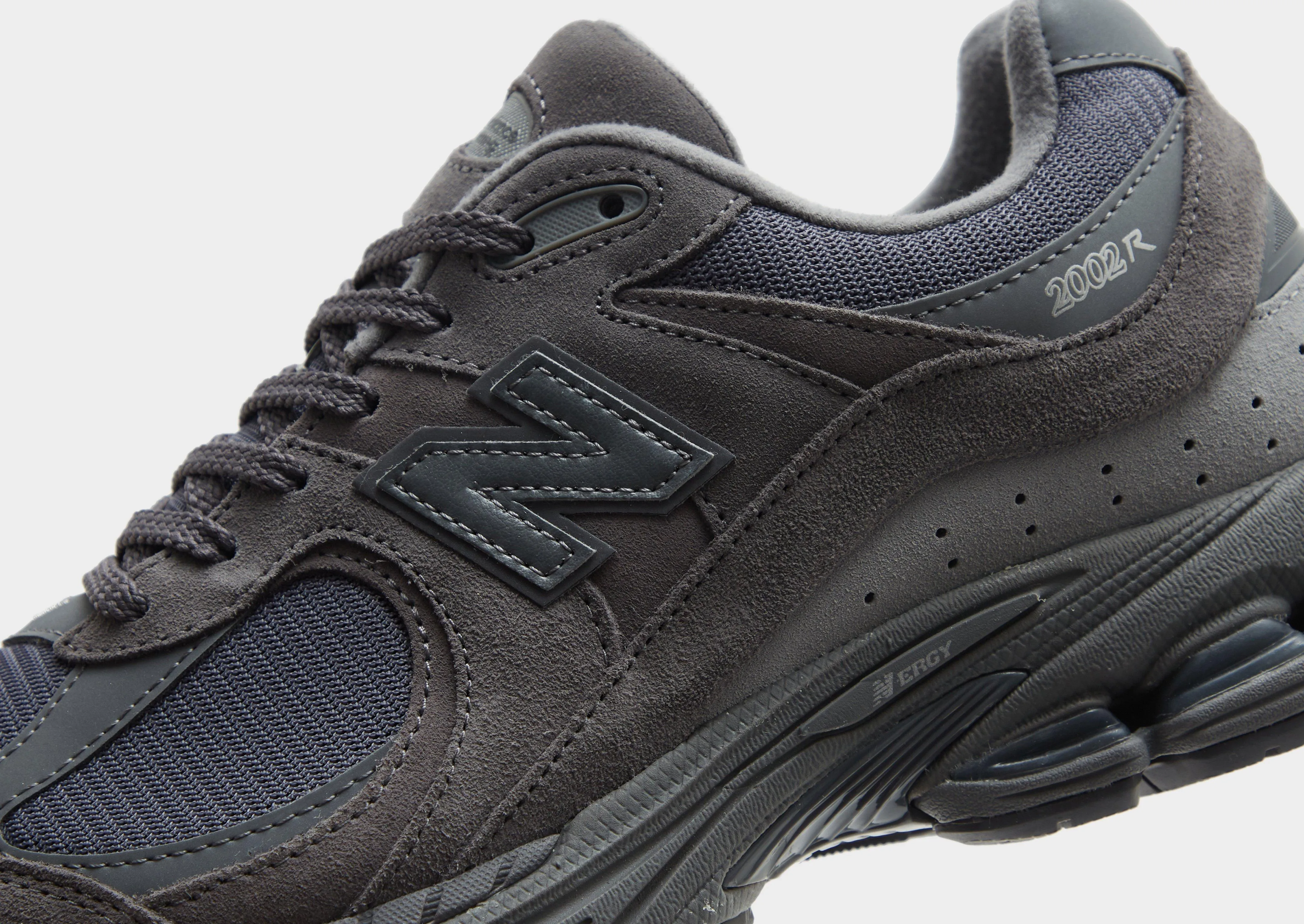 2002R Practical Shoes