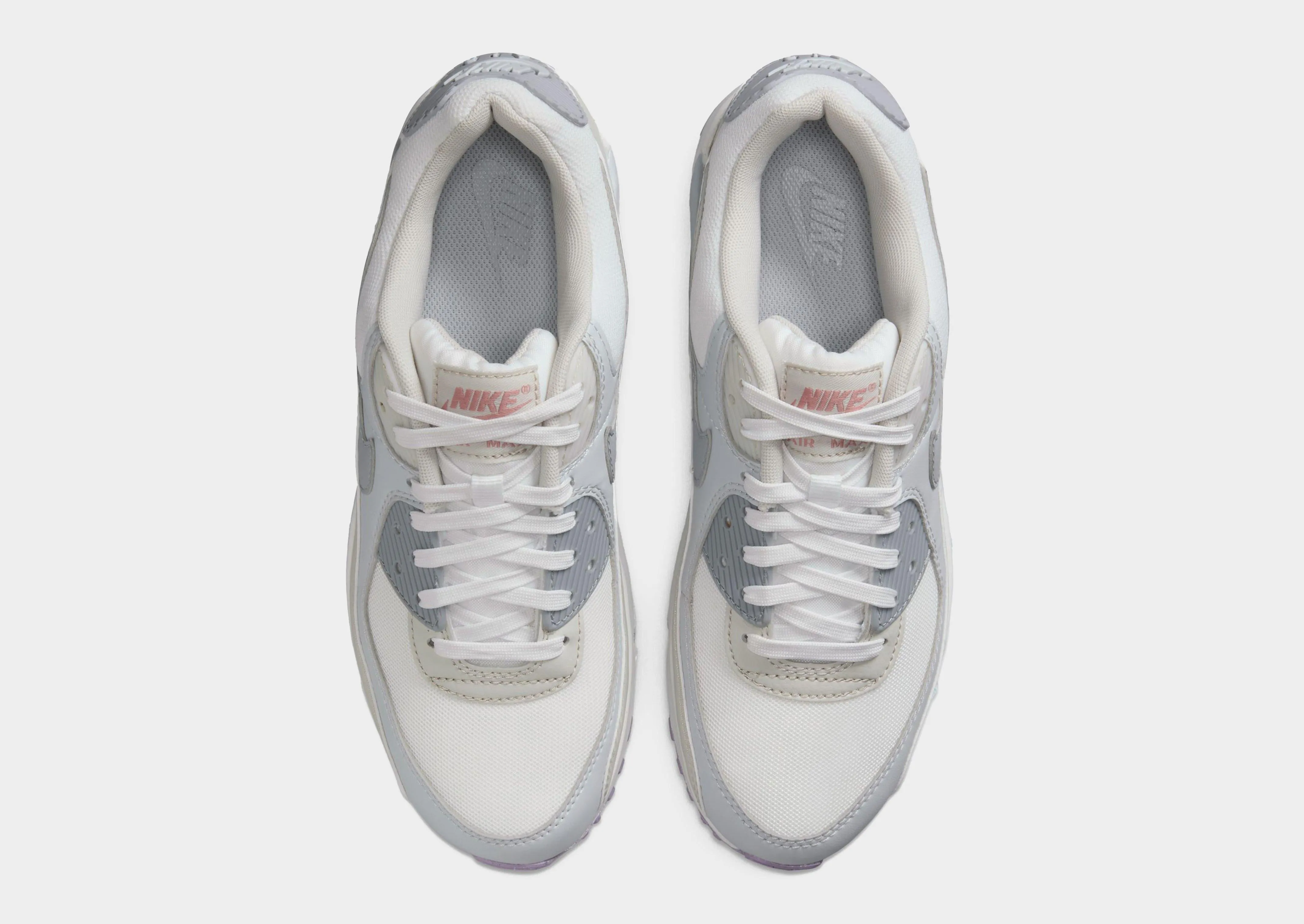 Air Max 90 Women's Active Profile Balanced Ride