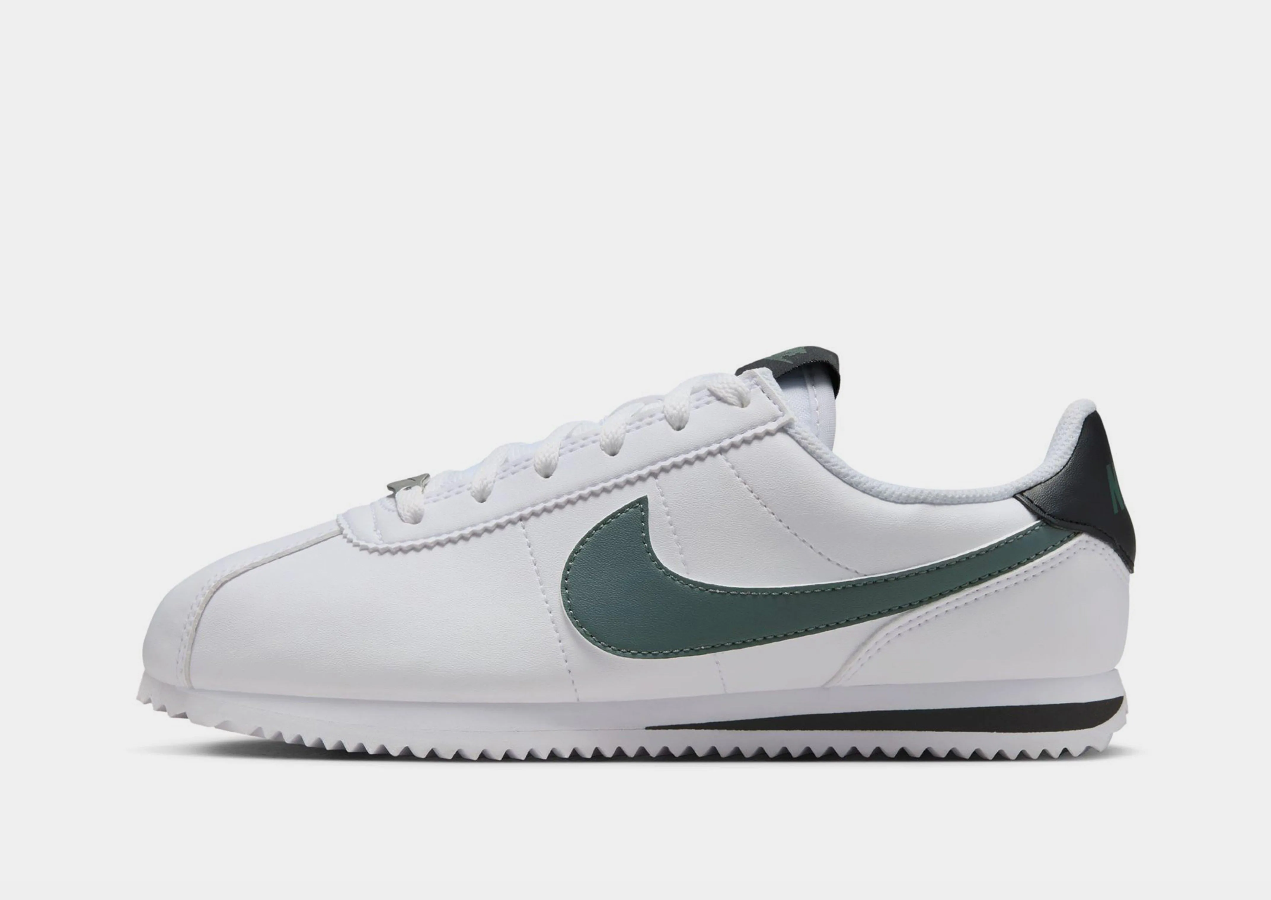 Versatile Wear Cortez Junior's