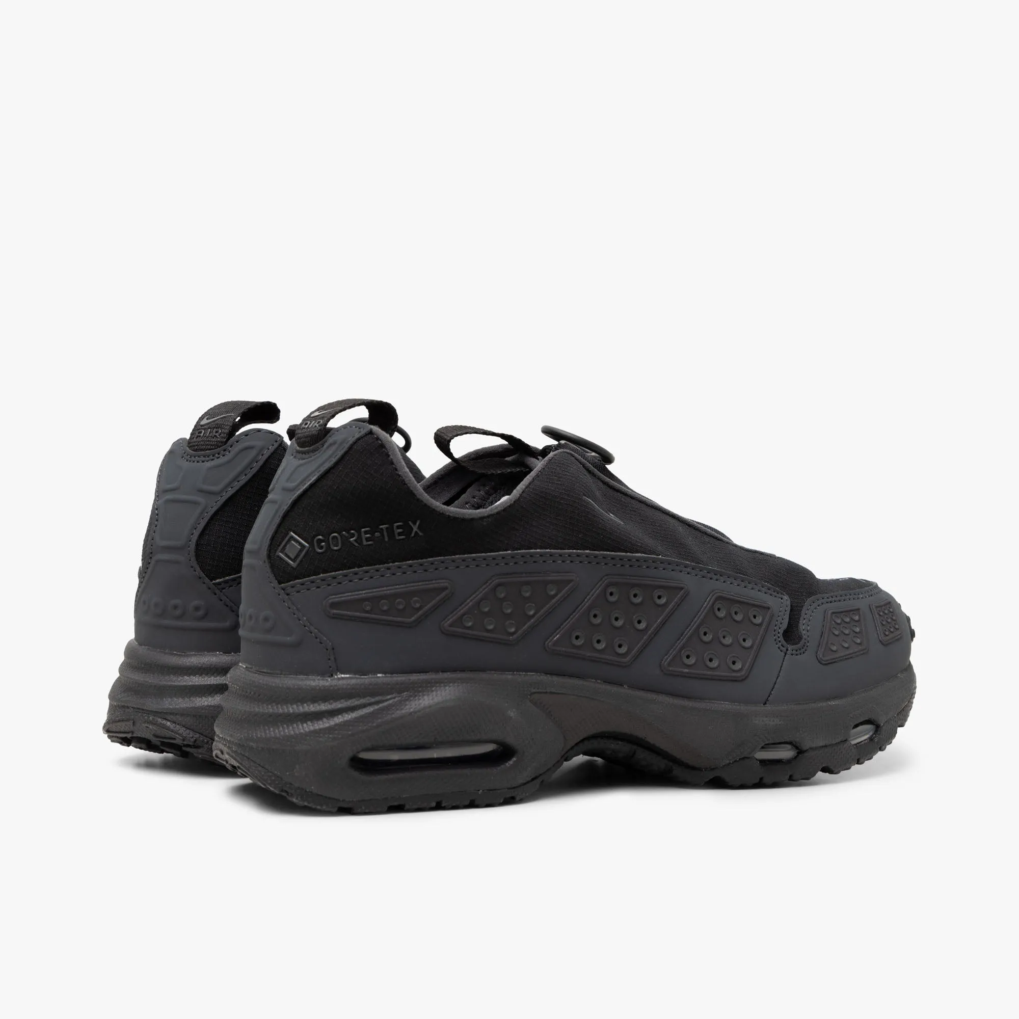 Nike Women's Air Max SNDR GORE-TEX Black / Dark Smoke Grey Comfortable Design