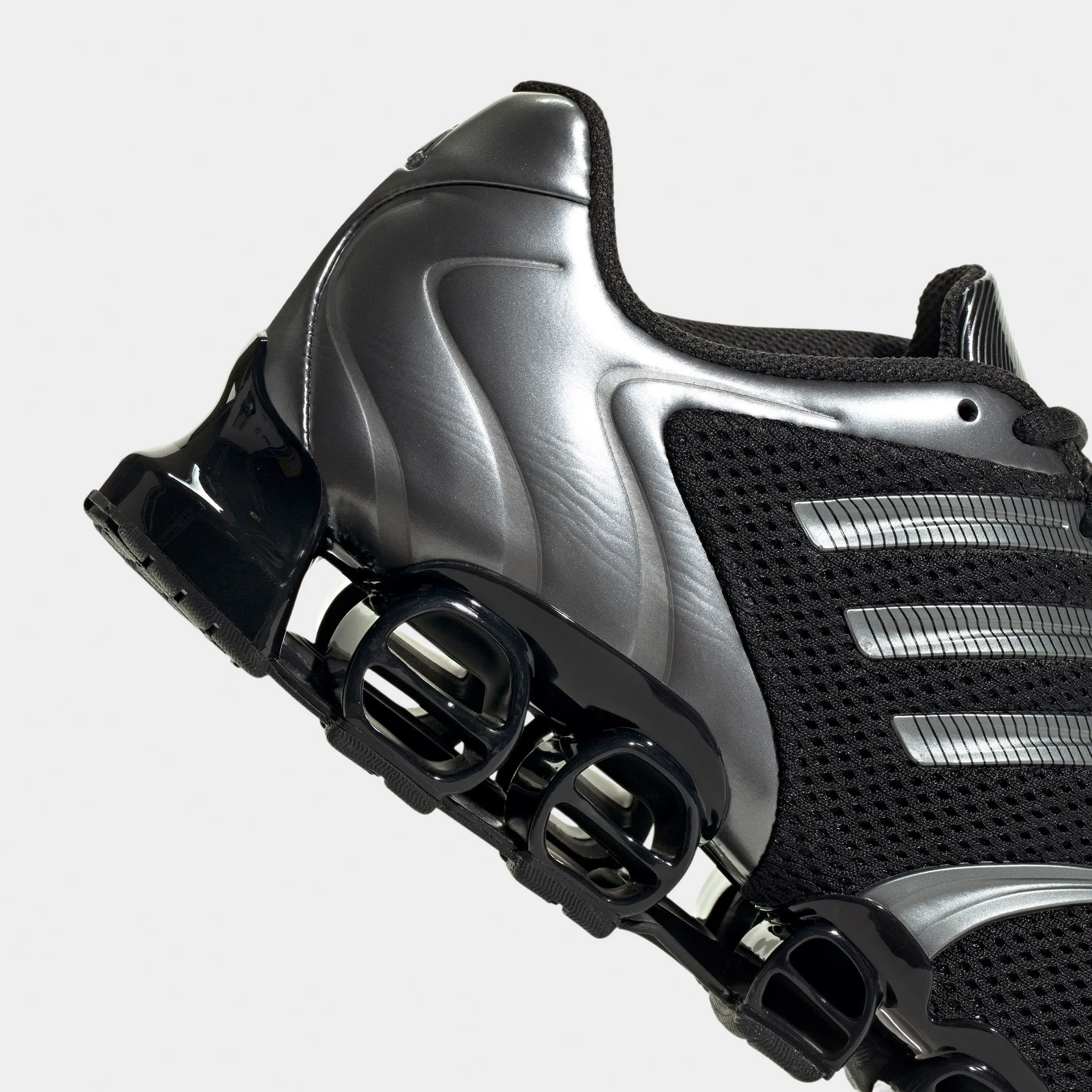 anti - blister running shoes treadmill runner adidas Women's Mega Ghostride Core Black / Iron Metallic - Black