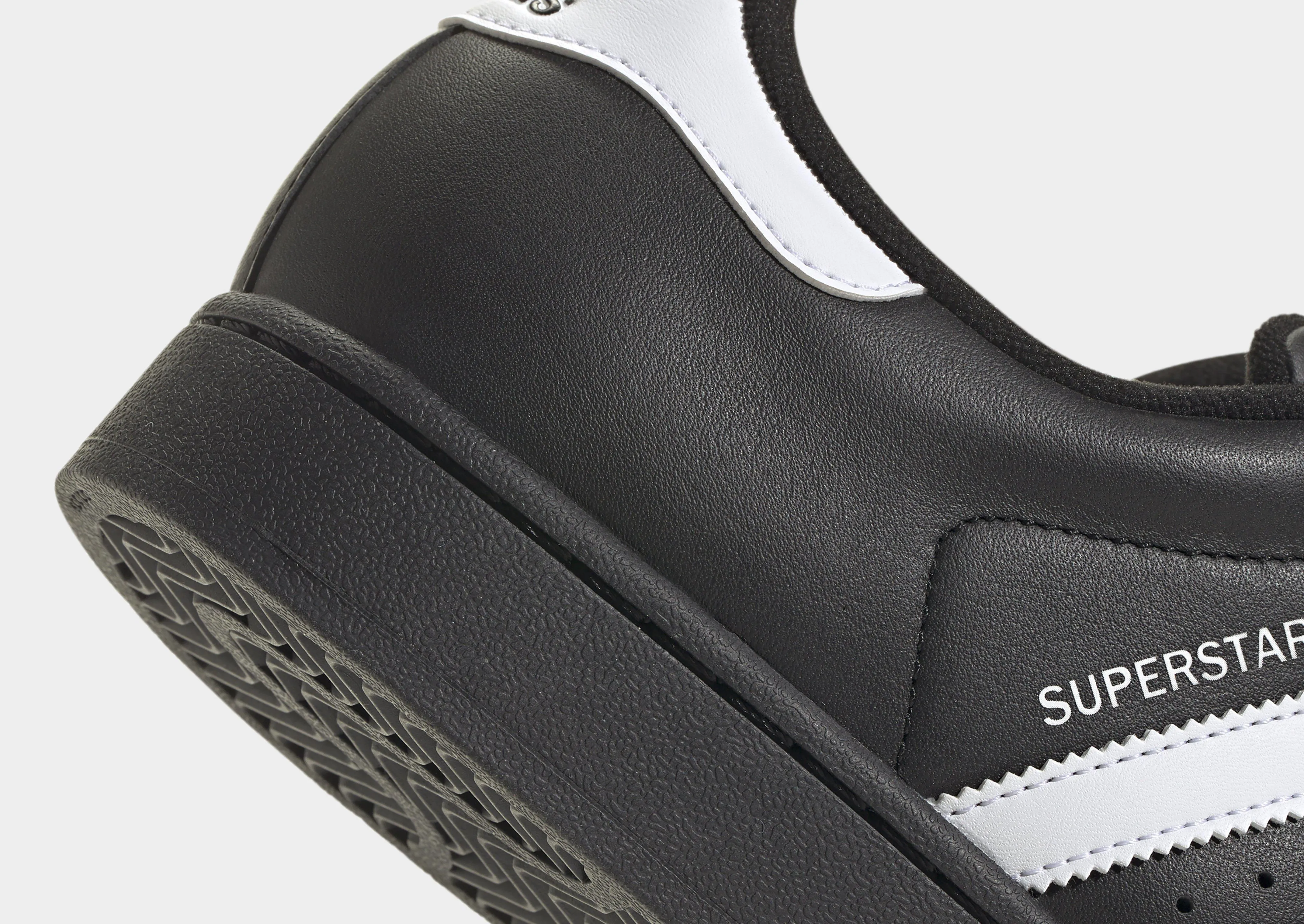 Glow Step Fashionable Superstar II