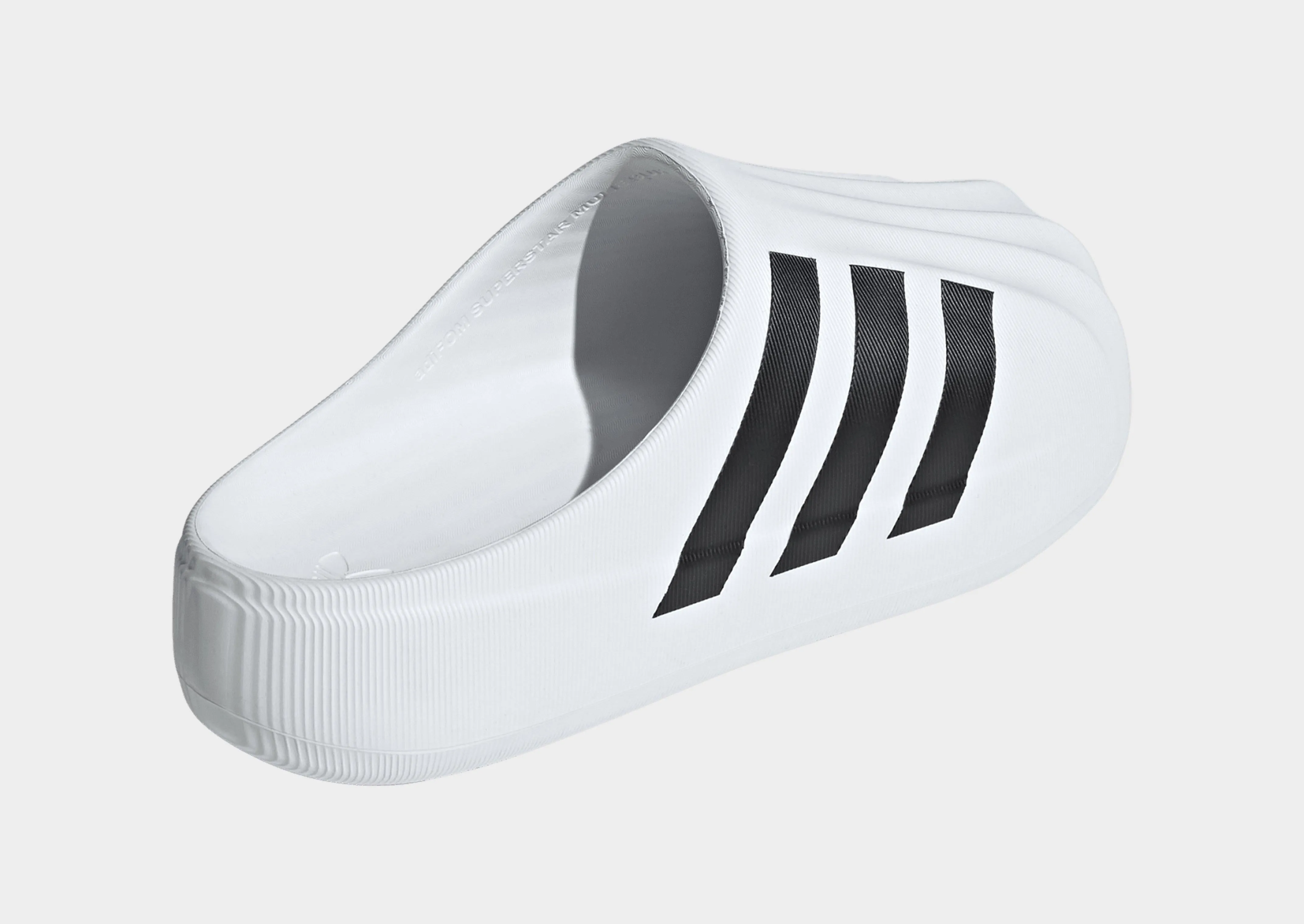 Seasonless Style Superstar Mule