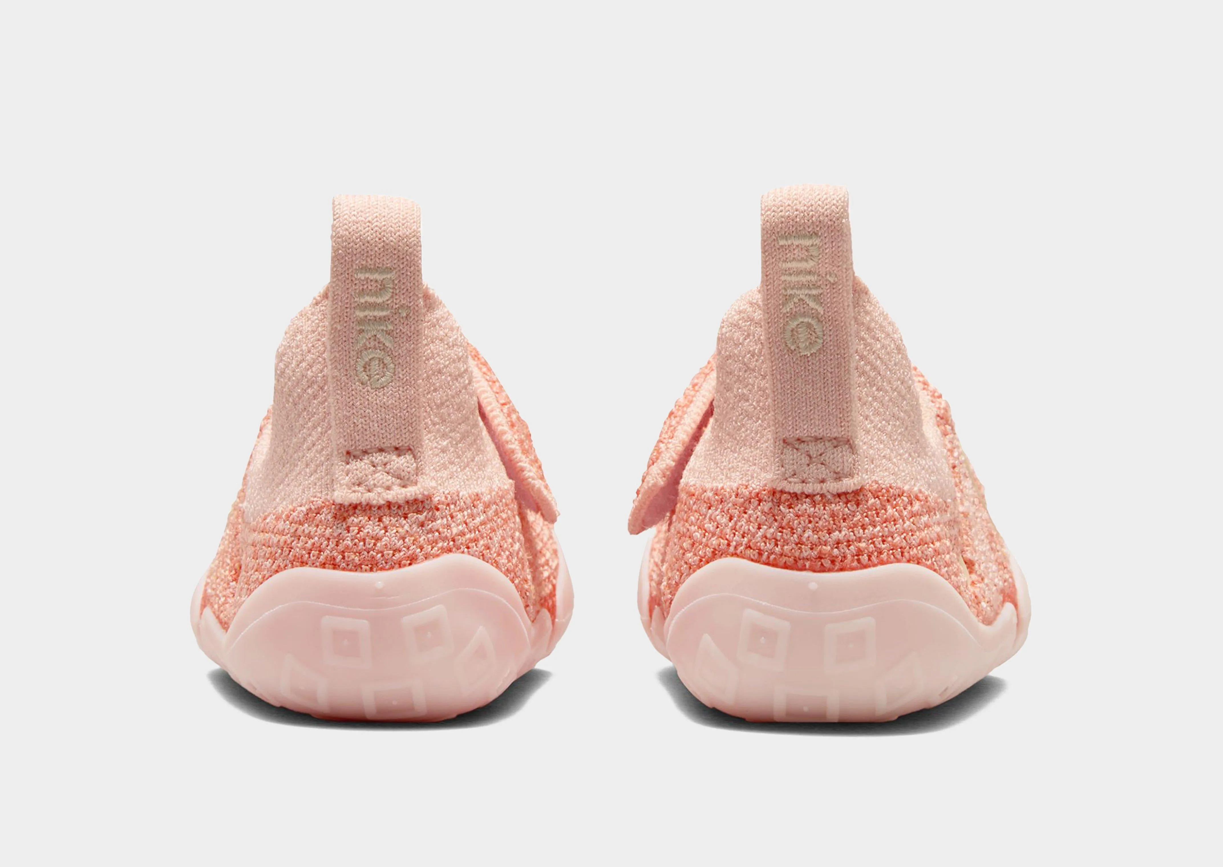 Swoosh 1 Infant's Everyday Support