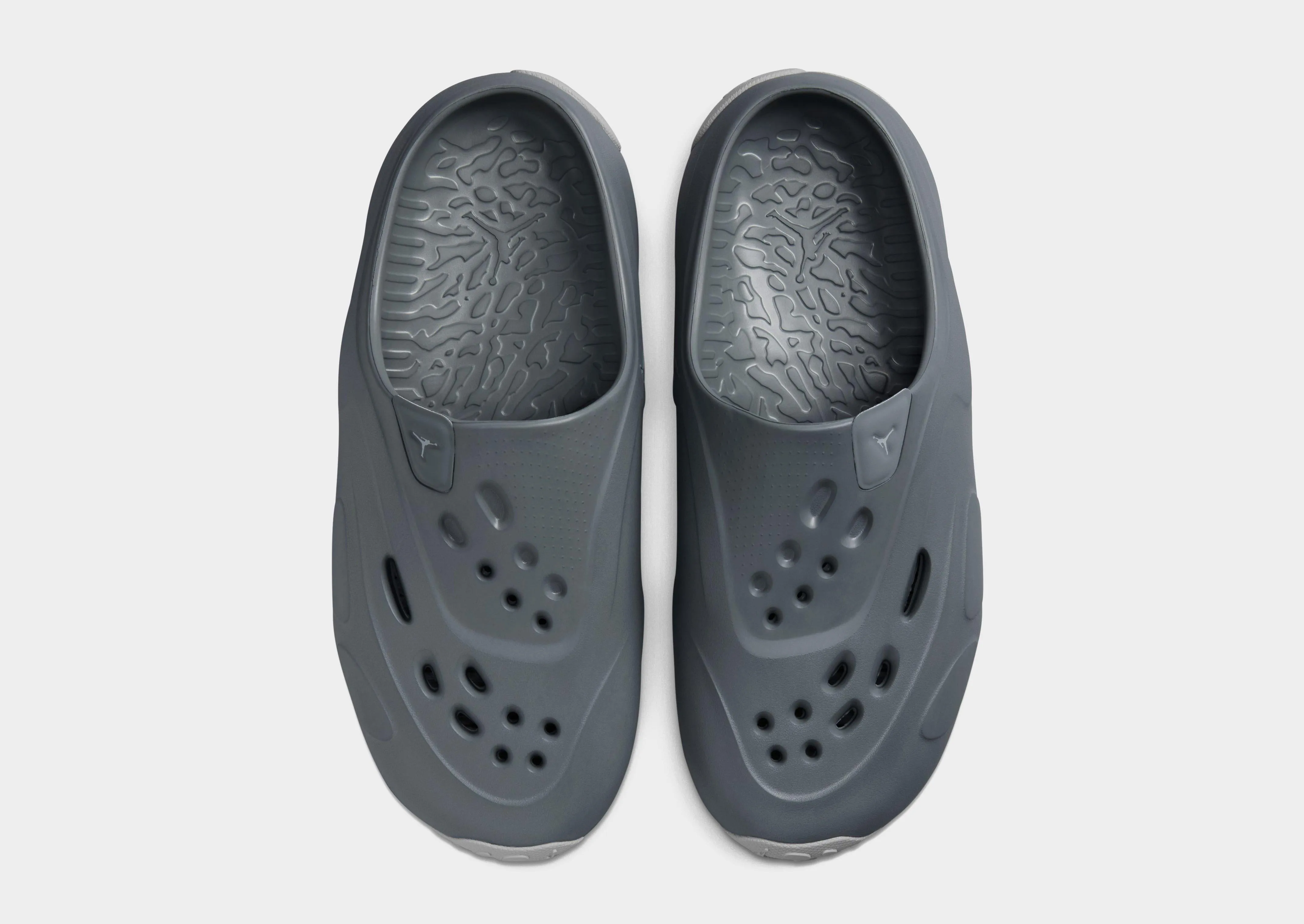Elastic Strap Roam Slides