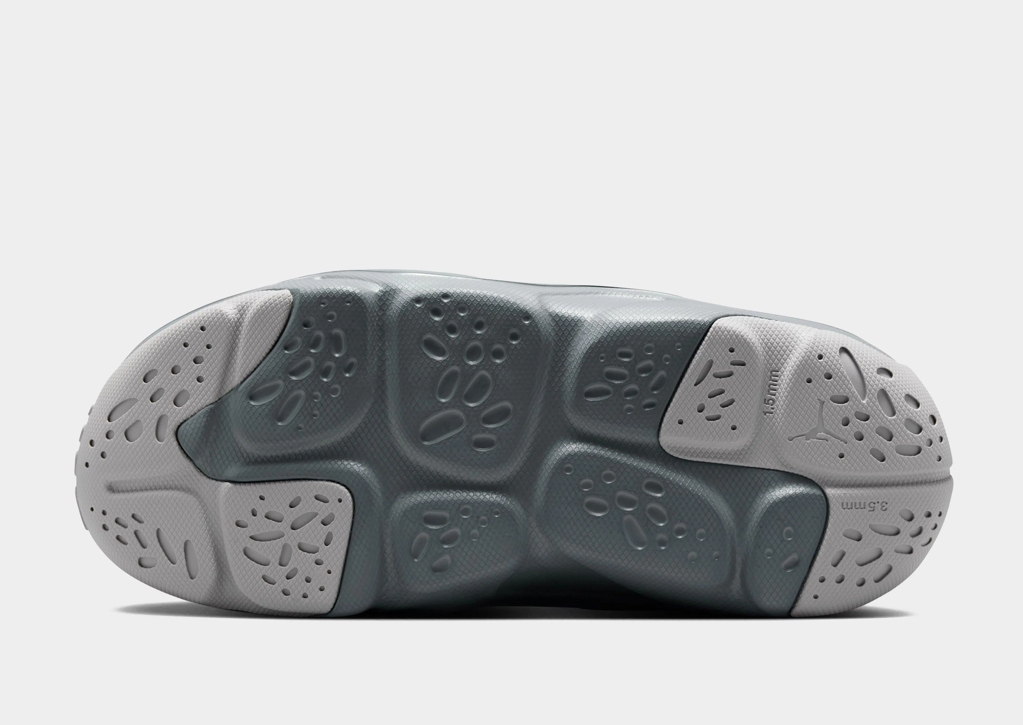 Durable Lacing Padded look Roam Slides