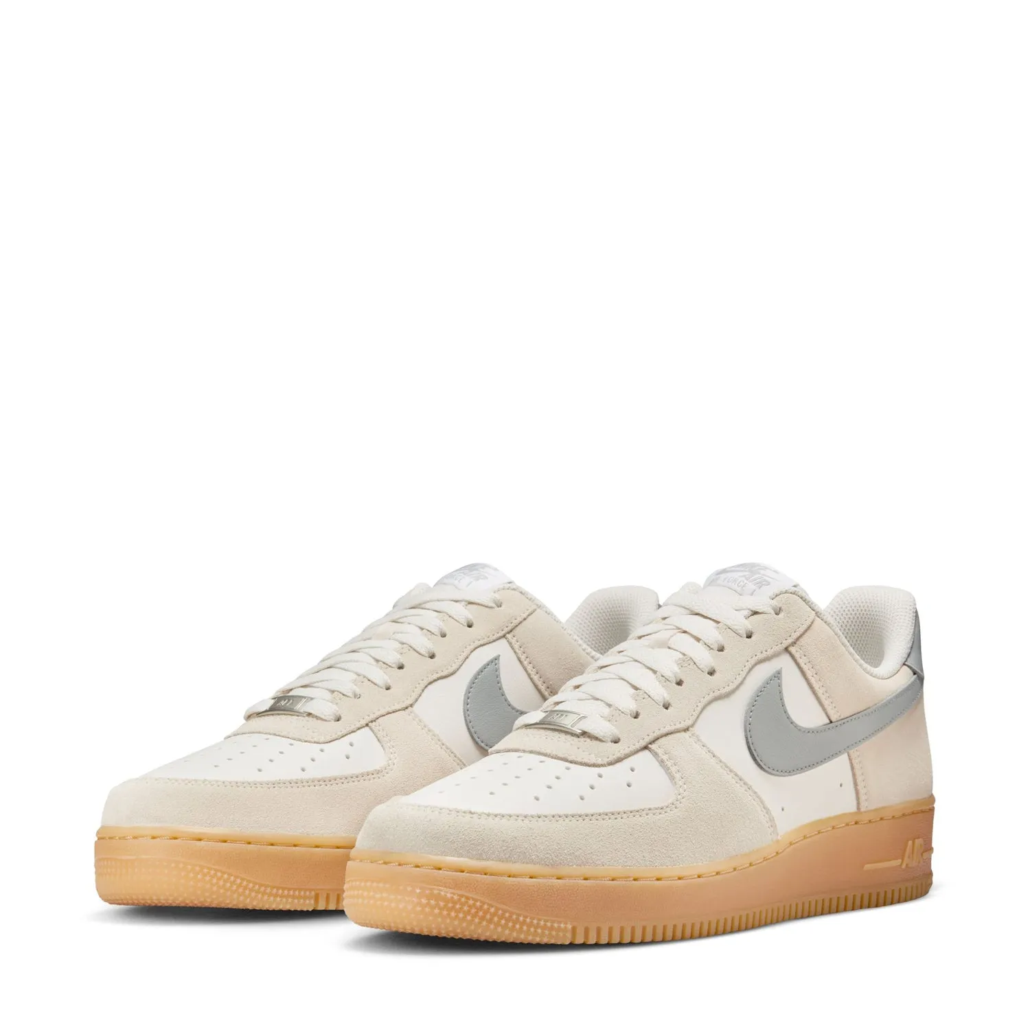 Jump Performance Shoes Air Force 1 Low 07 LV8 - Mens