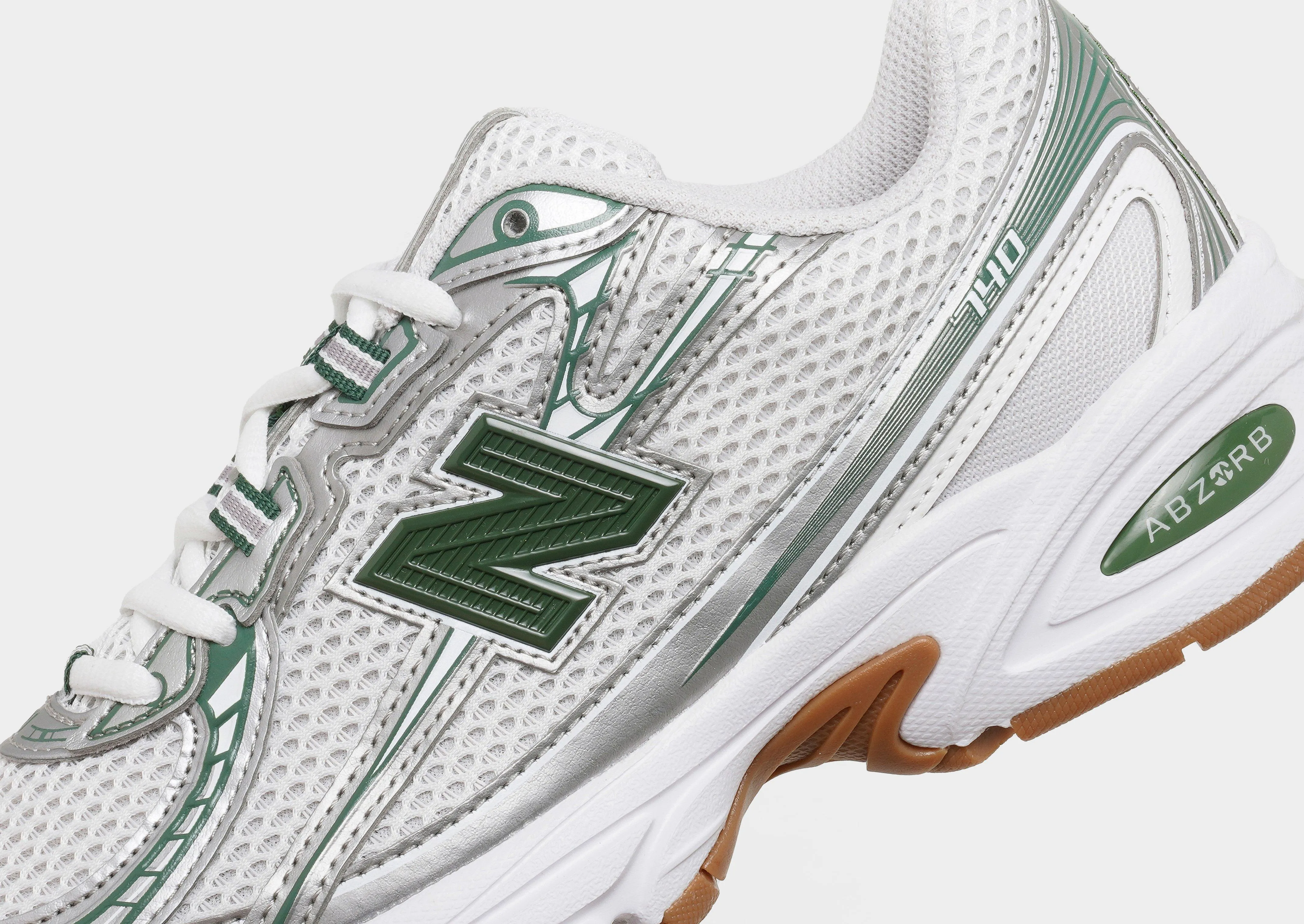 740 Comfort Upper cushioned fabric shoes