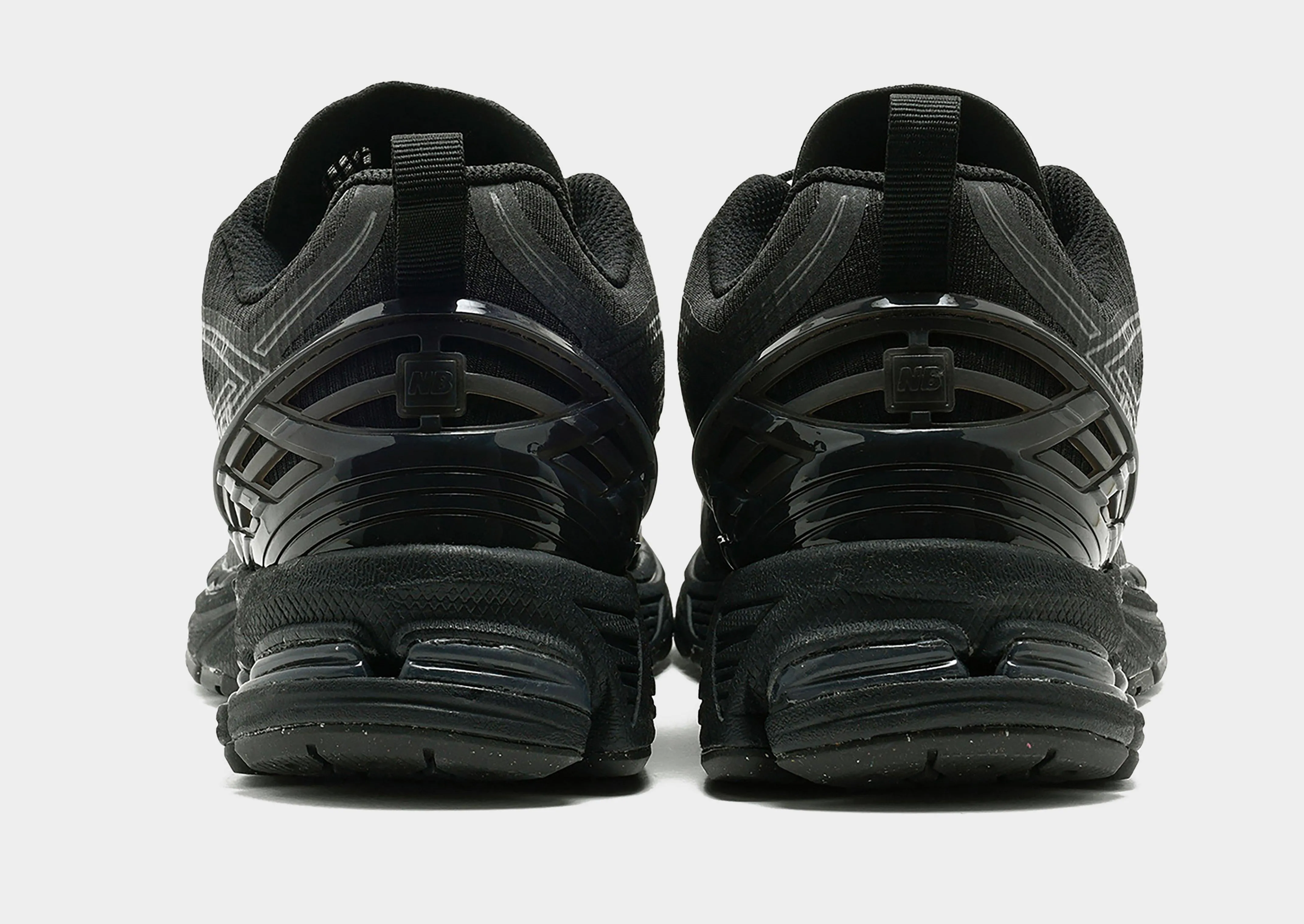 1906 RubberGrip tapered shoes