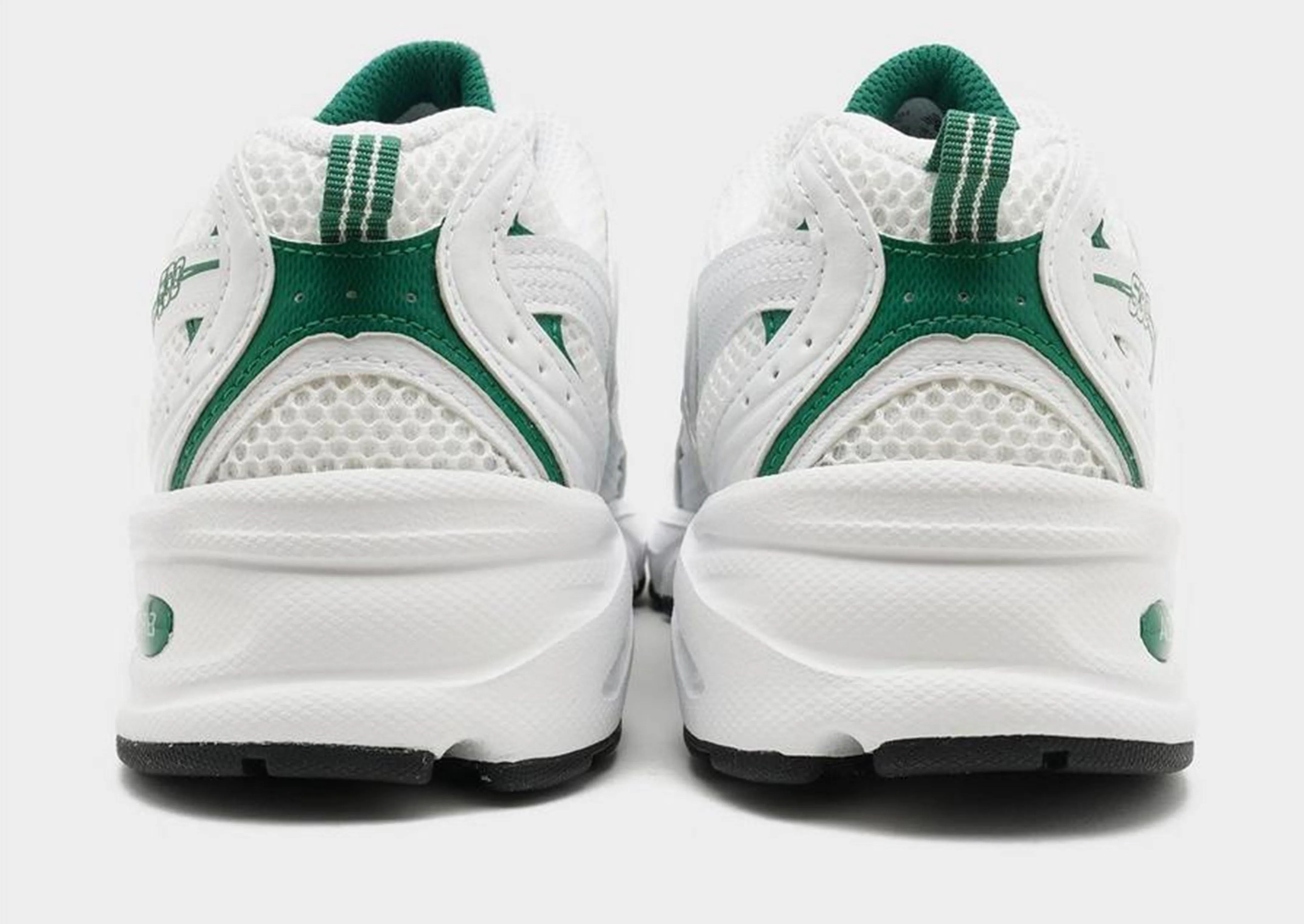 530 Women's unisex footwear