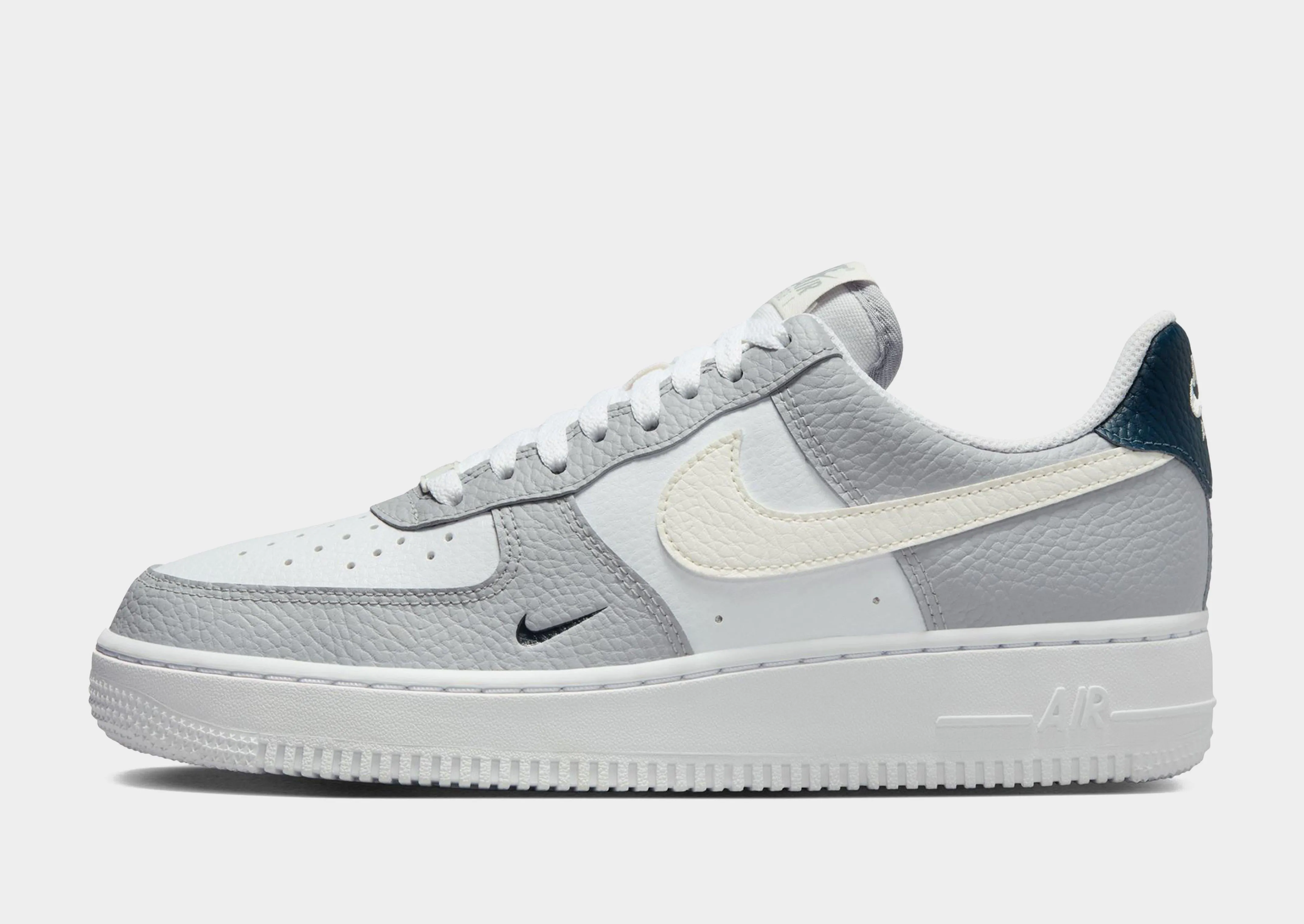 Push Power Sneaker Disinfectant Air Force 1 '07 Women's