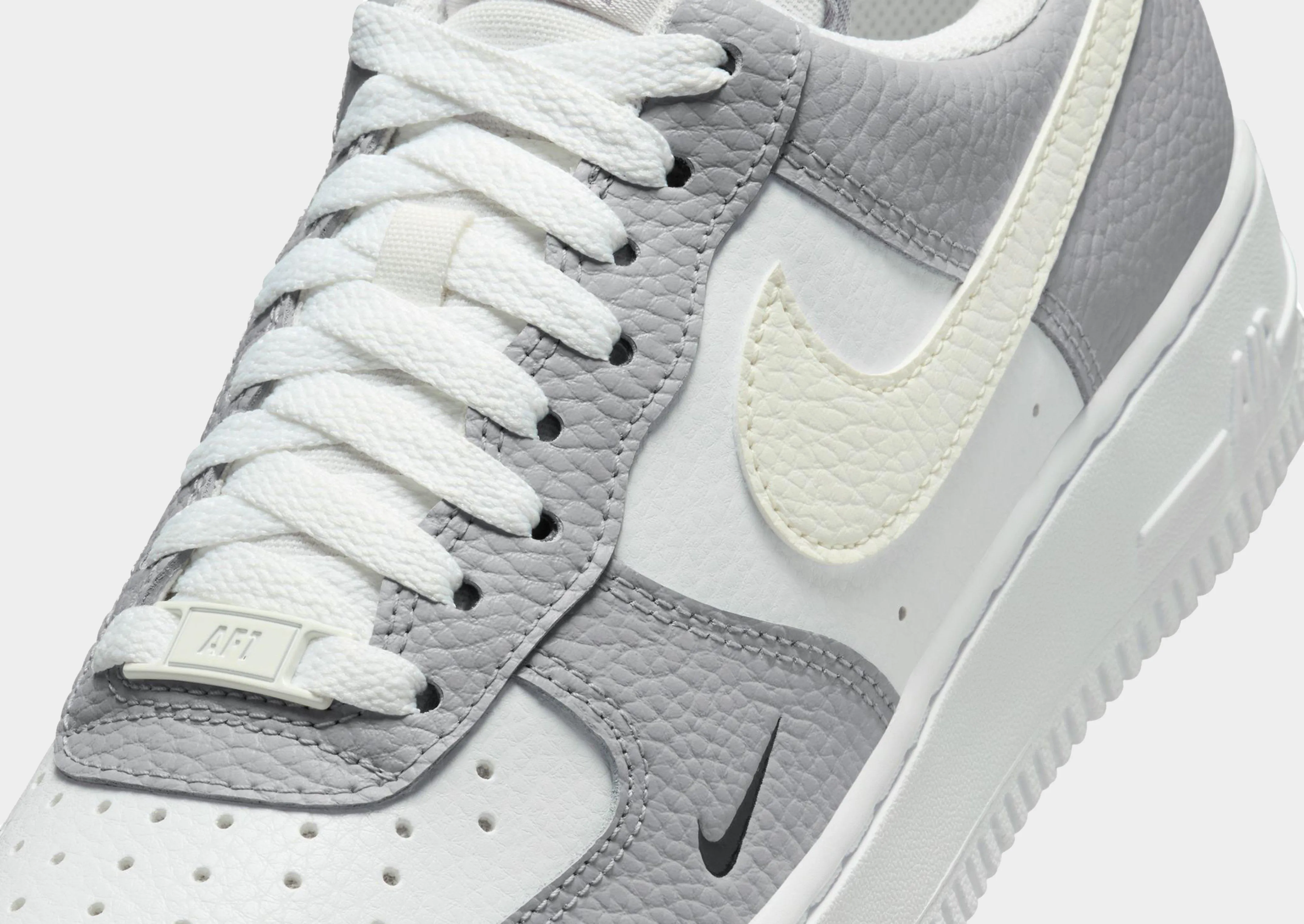 Designer Style Air Force 1 '07 Women's
