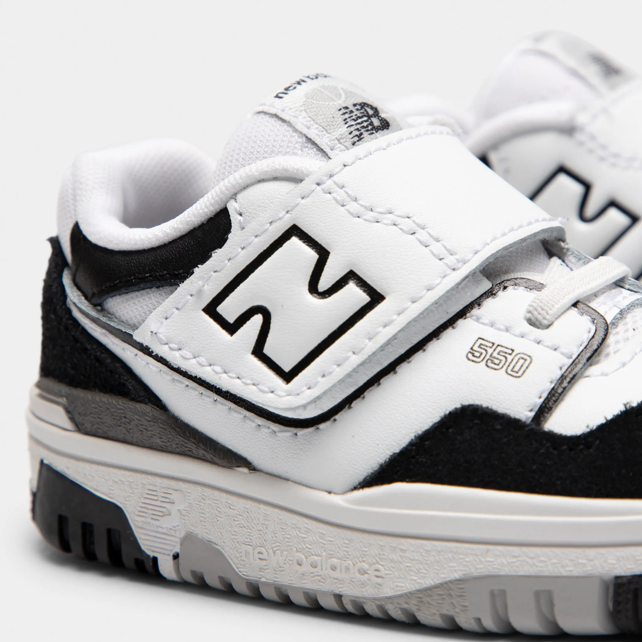 Lightweight Design Anti Friction Lining New Balance Infants' IHB550CA White / Black