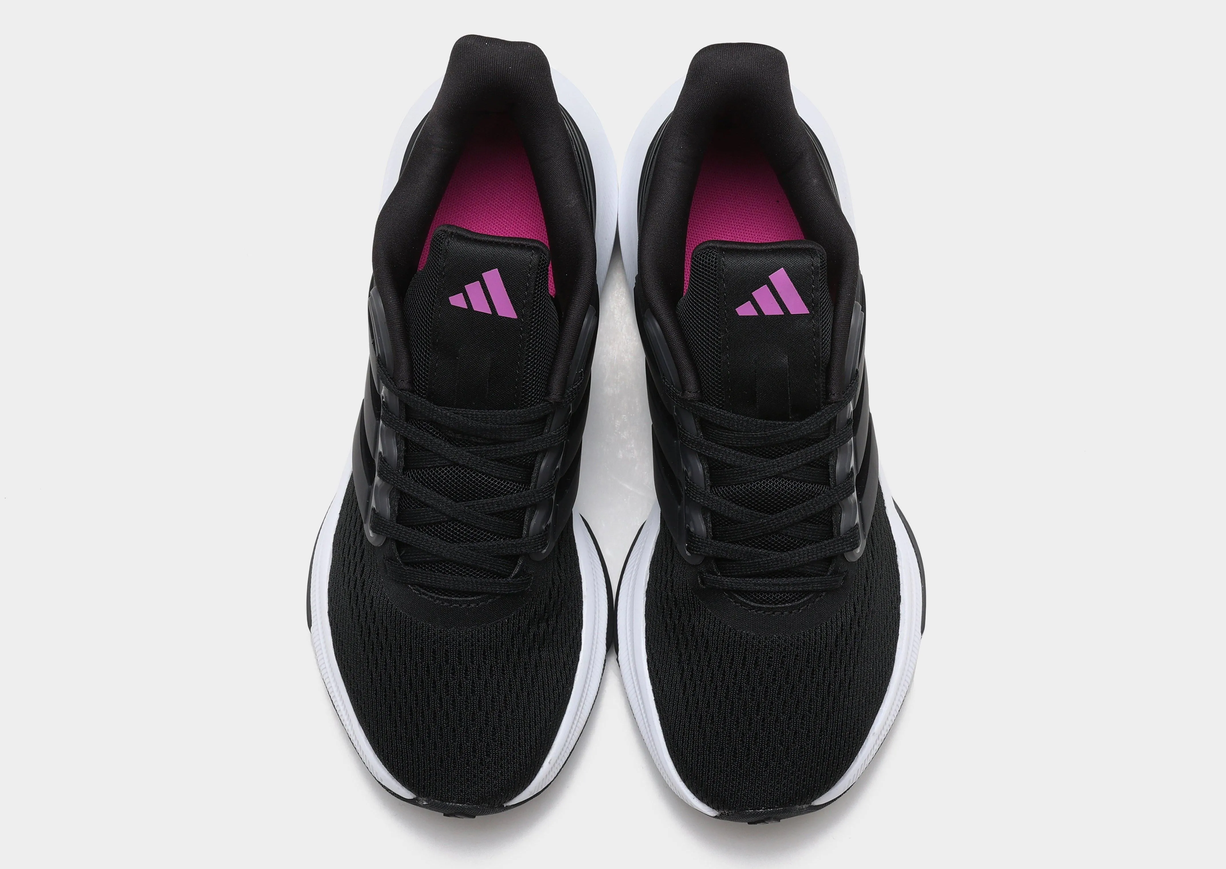 Ultrabounce Women's Versatile Comfort