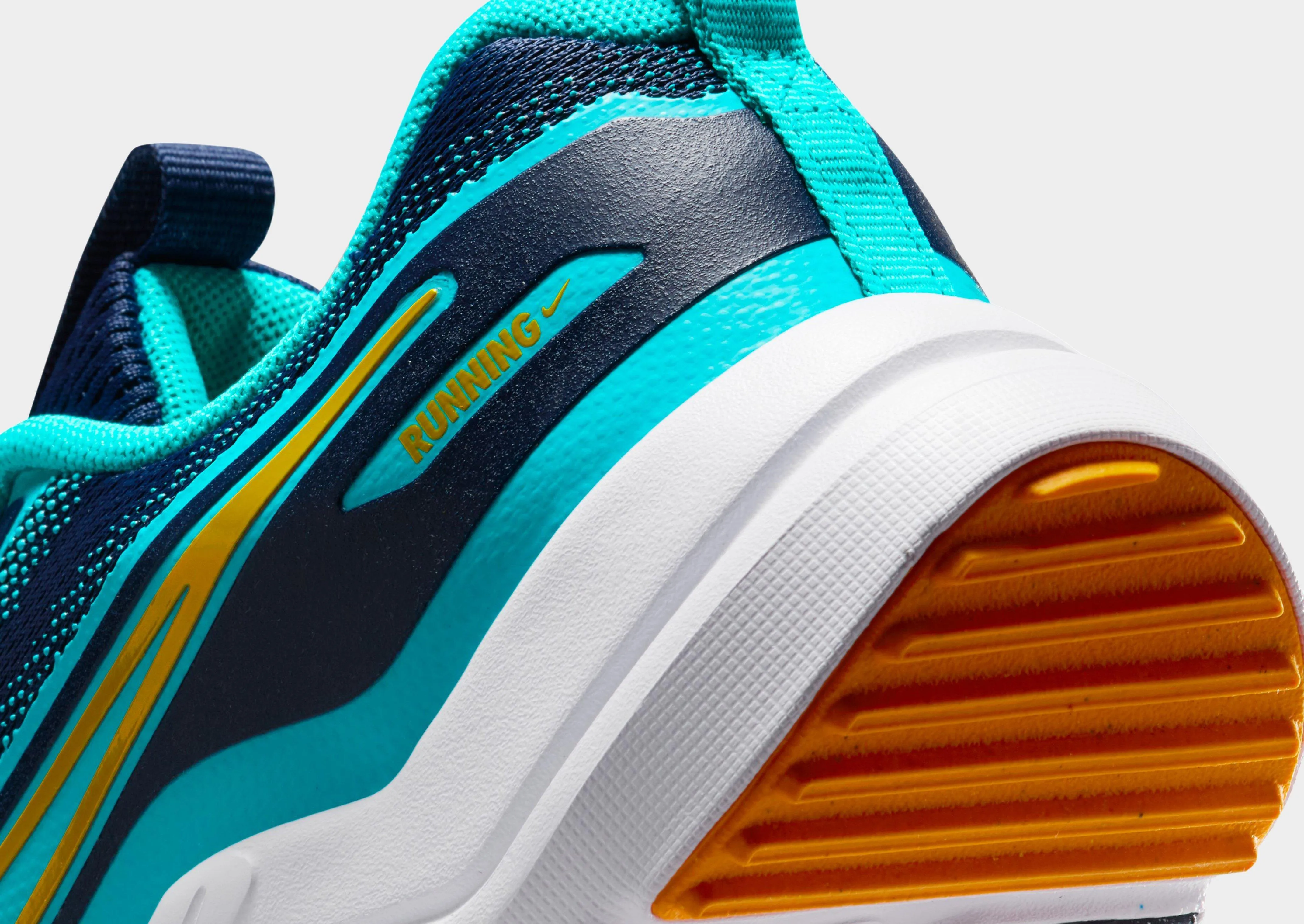 well made Ease Wear Cosmic Runner Junior's