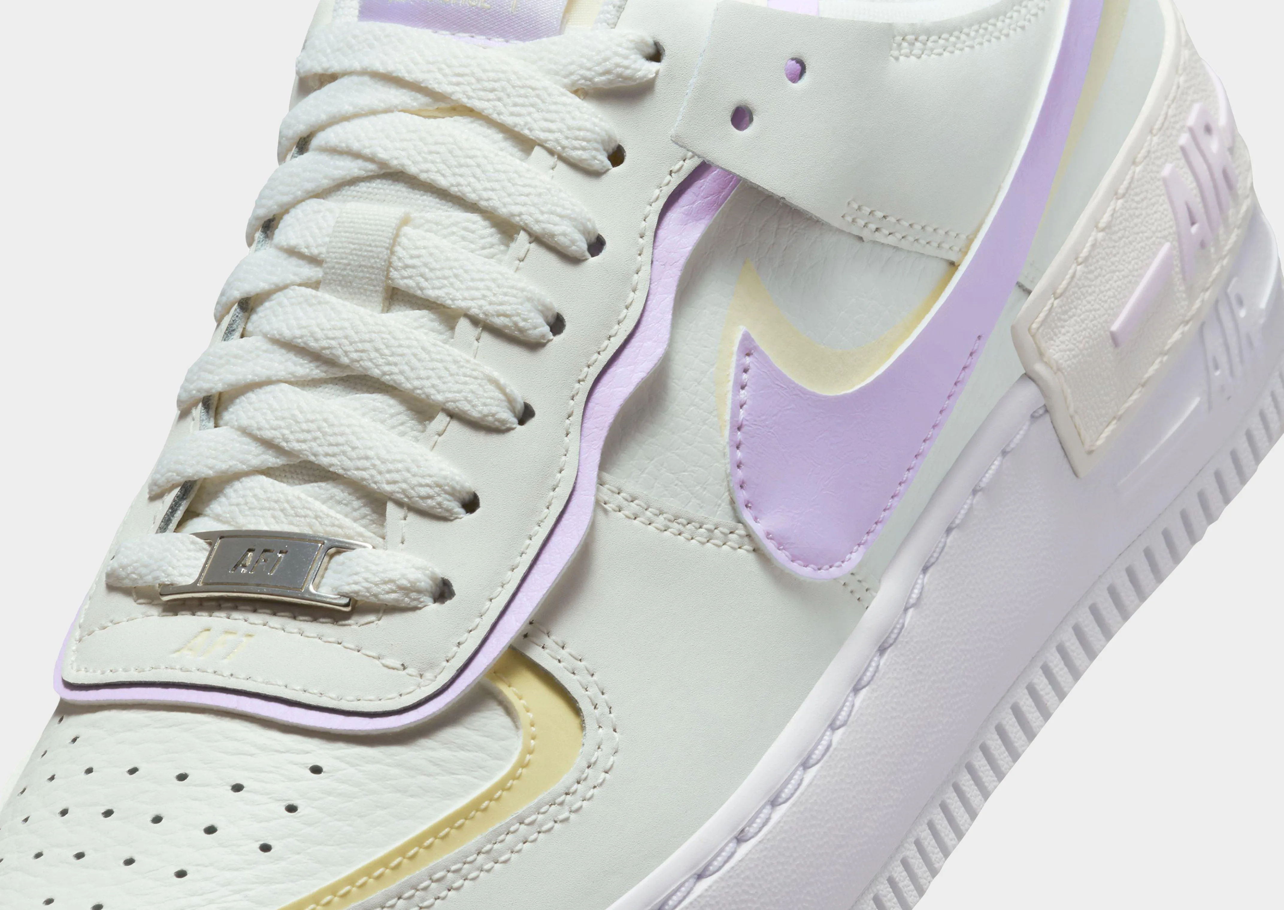 Regular Walk Air Force 1 Shadow Women's