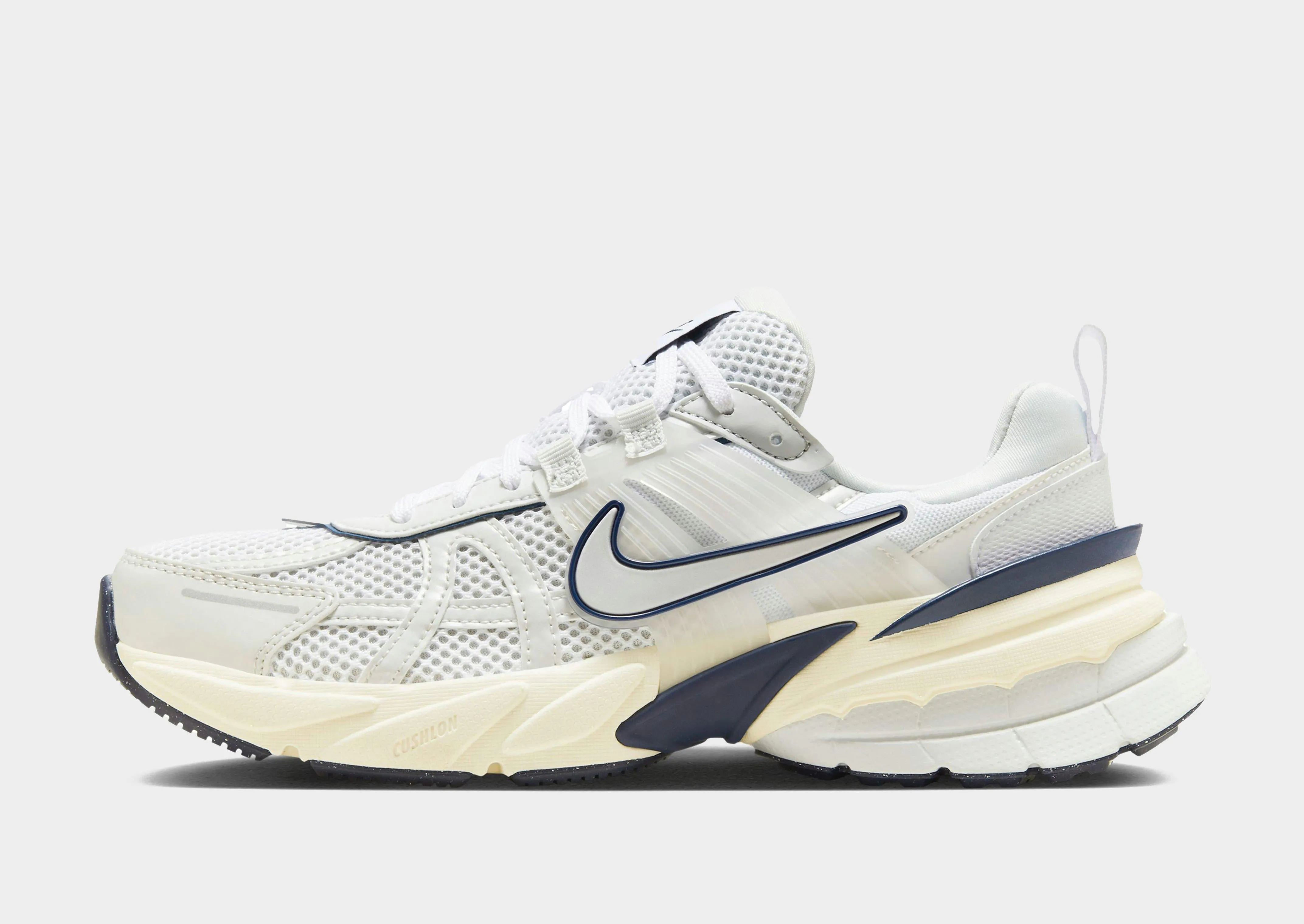 V2K Run Women's Retro-inspired silhouette Street Casual
