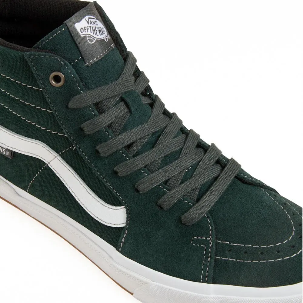 Vans BMX Sk8-Hi - Dark Forest lace up closure